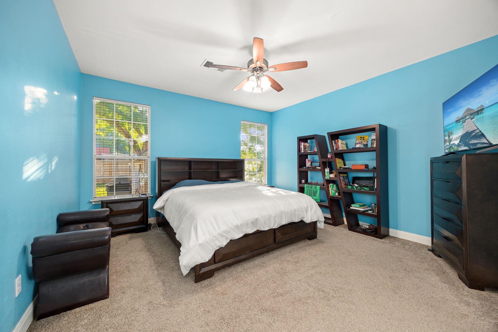 1515 Natural Bridge Ln, Pflugerville, TX 78660