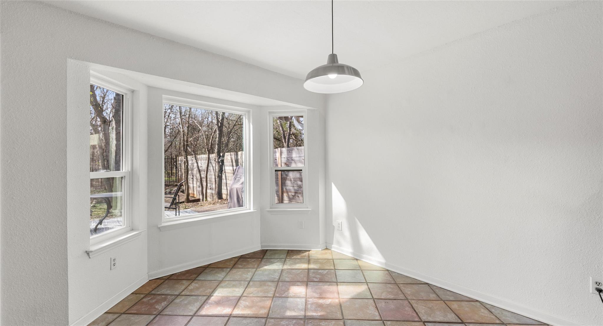 4015 Alexandria Dr, Austin, TX 78749