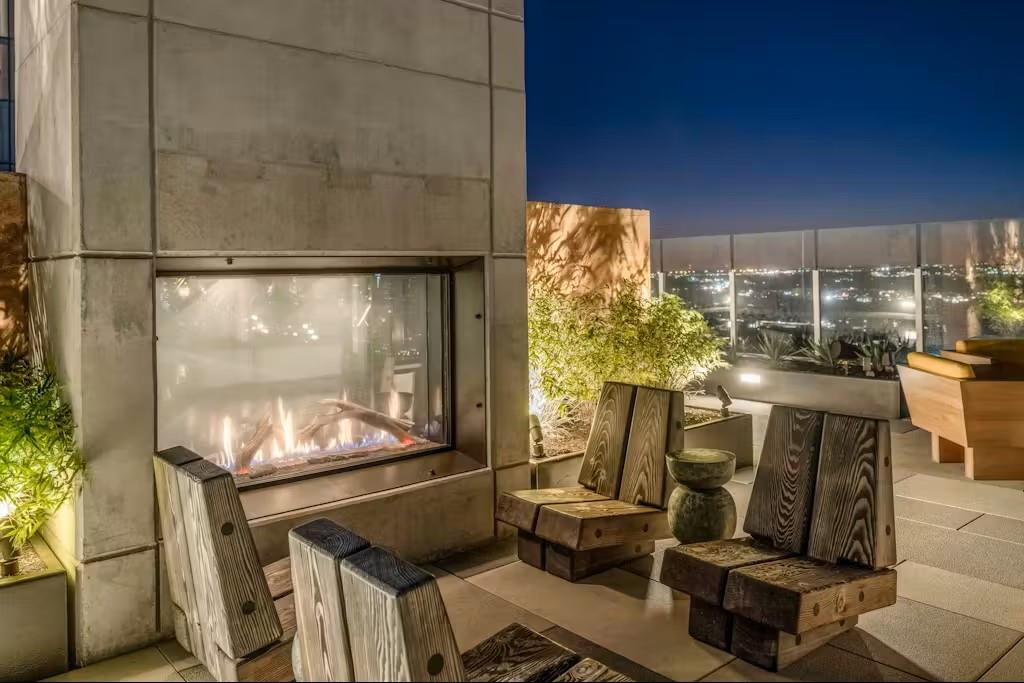 48 East Ave # 1210, Austin, TX 78701