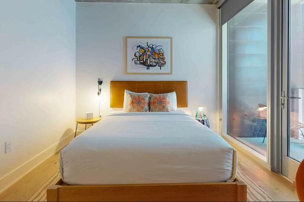 48 East Ave # 1210, Austin, TX 78701