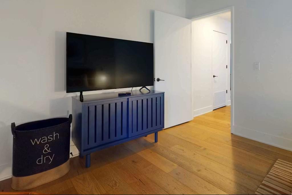 48 East Ave # 1210, Austin, TX 78701