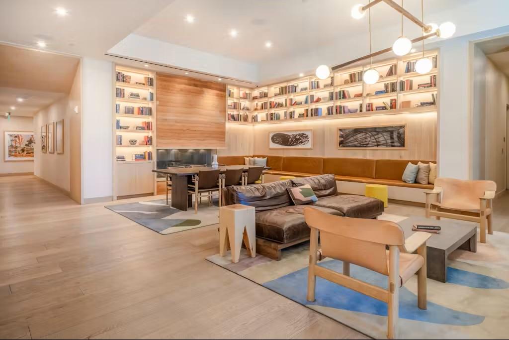 48 East Ave # 1210, Austin, TX 78701