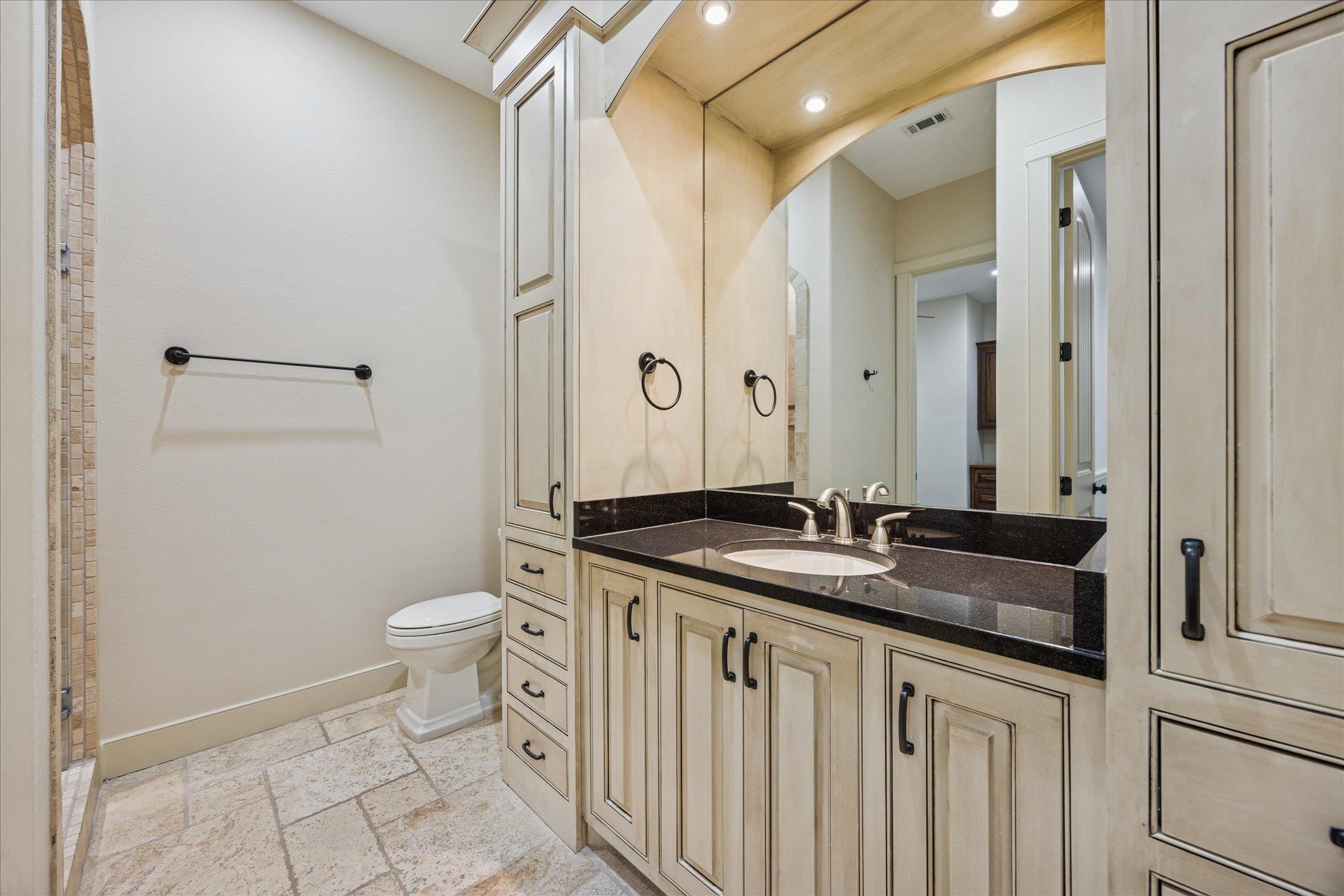 220 Neal Dr, Liberty Hill, TX 78642