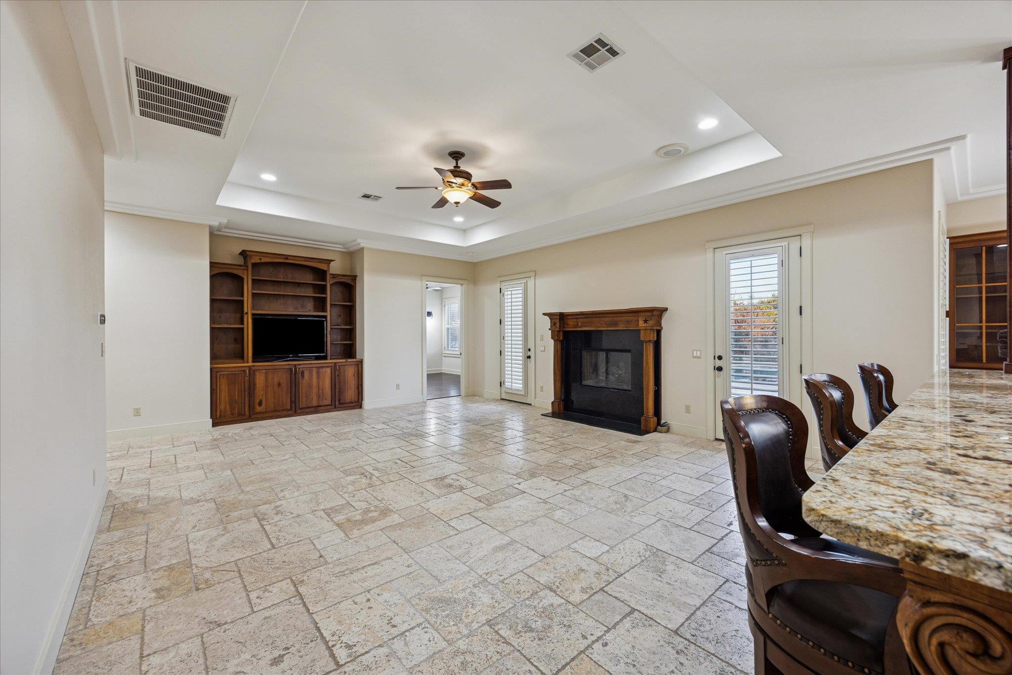 220 Neal Dr, Liberty Hill, TX 78642