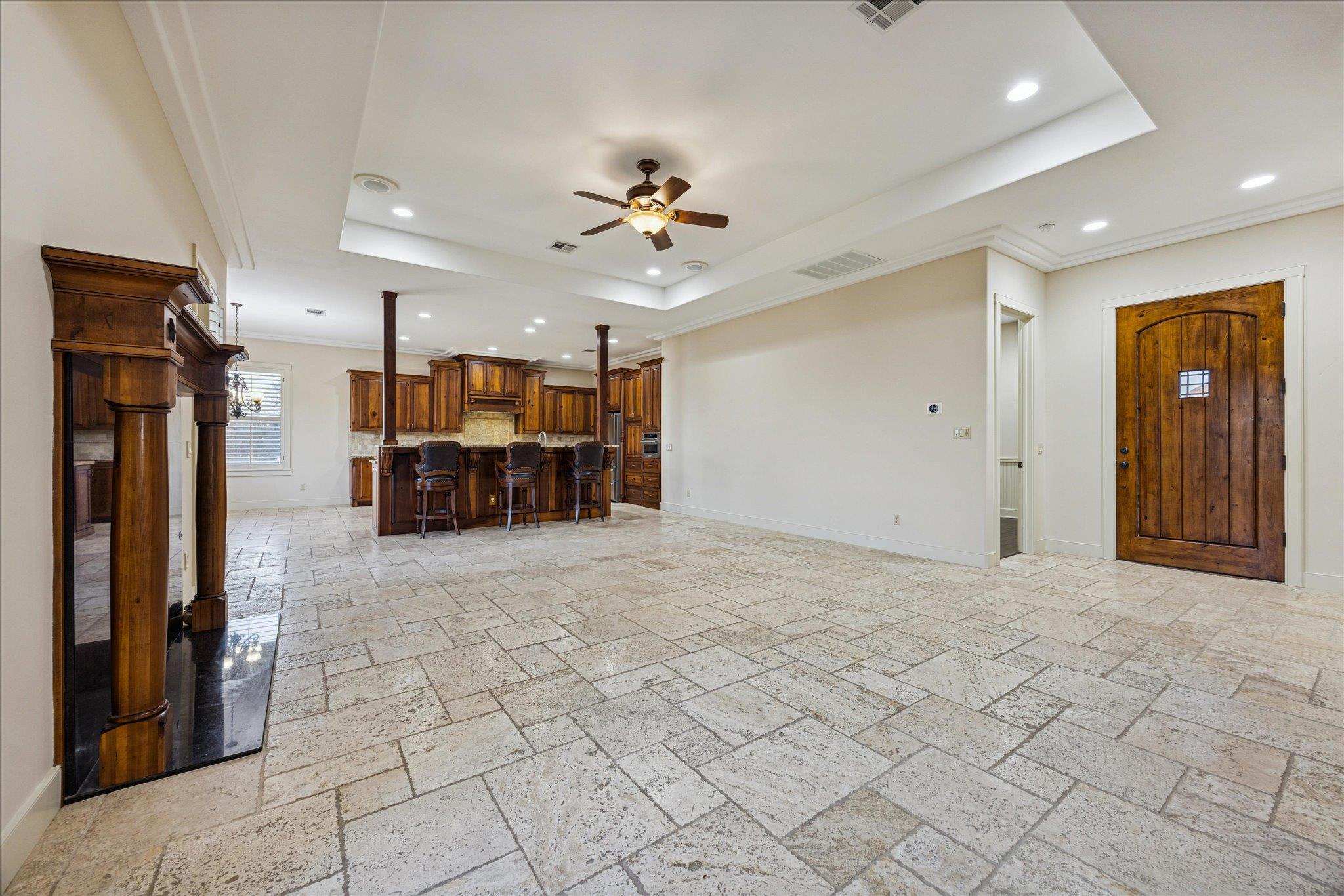 220 Neal Dr, Liberty Hill, TX 78642