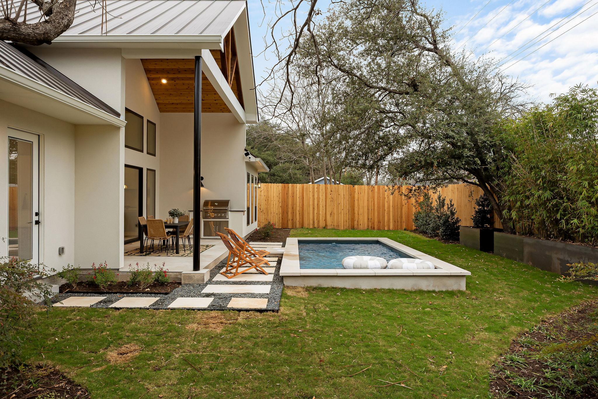 2607 Richcreek Rd, Austin, TX 78757