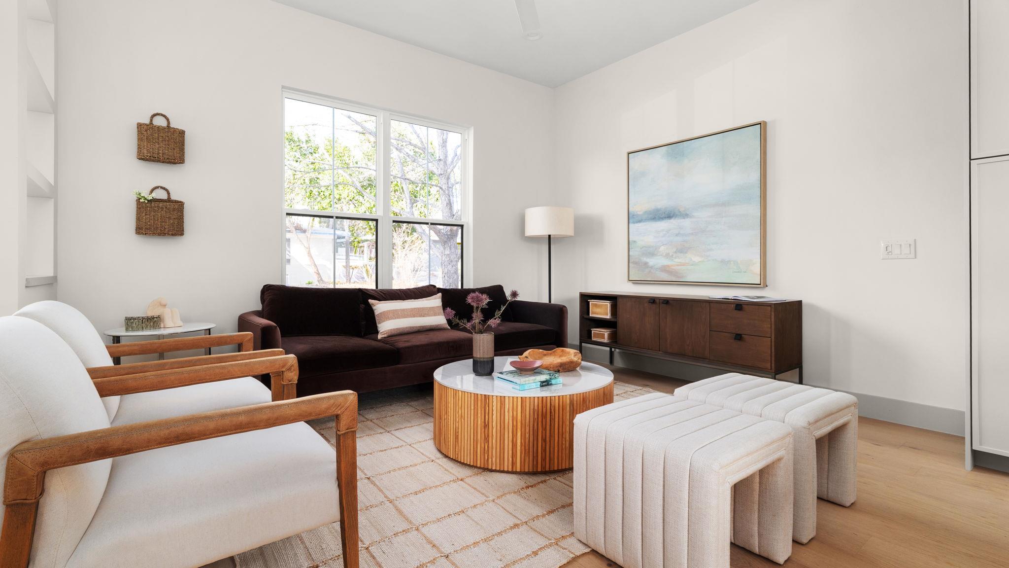 4901 Gladeview Dr # B, Austin, TX 78745