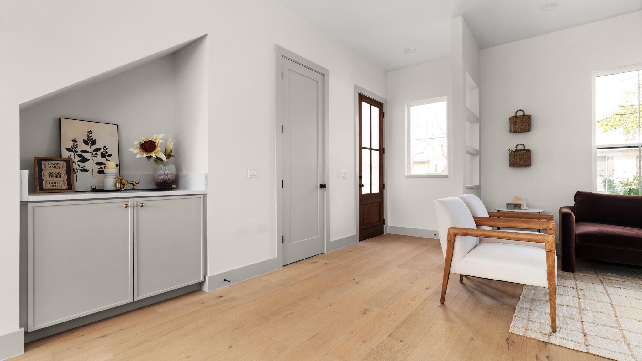 4901 Gladeview Dr # B, Austin, TX 78745