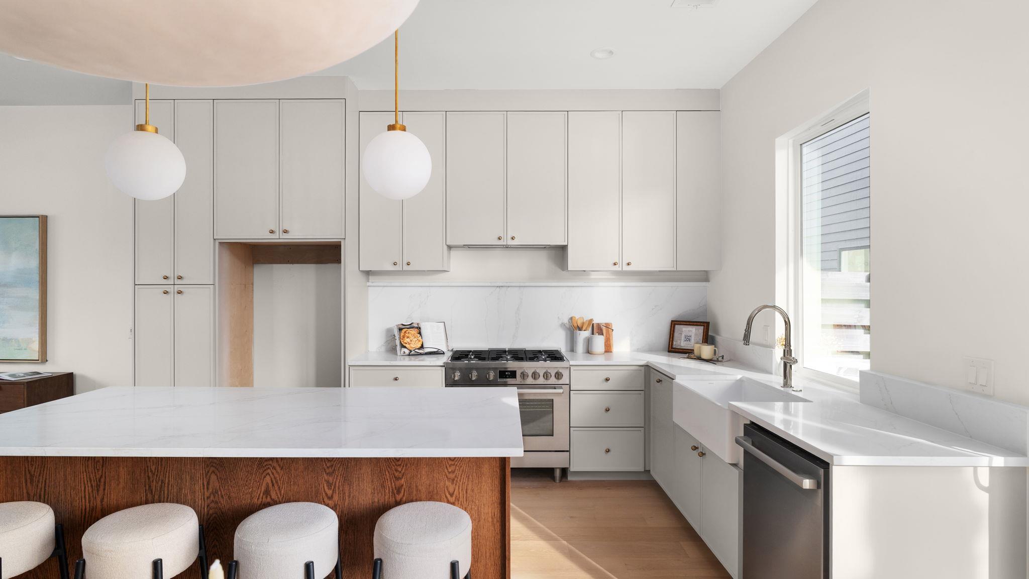 4901 Gladeview Dr # B, Austin, TX 78745