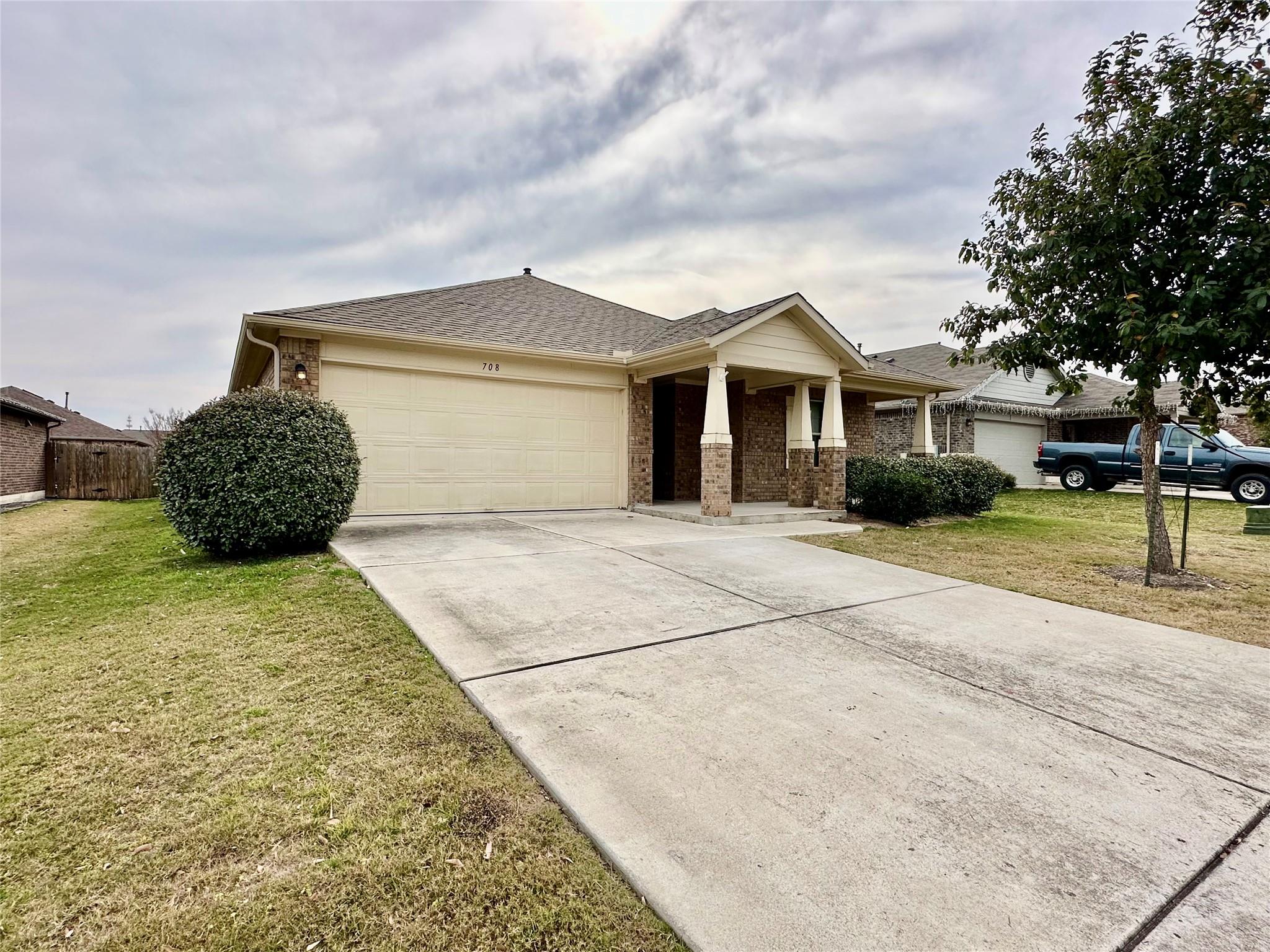 708 Kaluga Trl, Leander, TX 78641