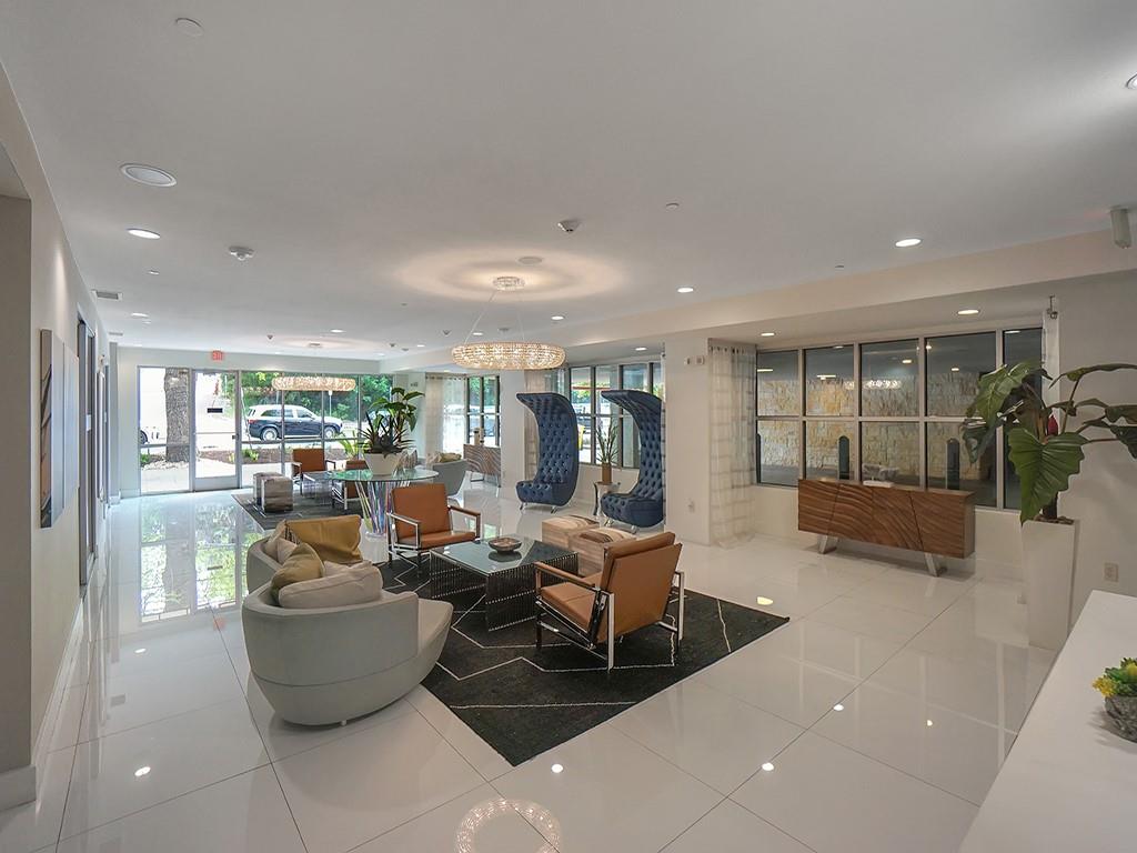 1900 Barton Springs Rd # 4013, Austin, TX 78704