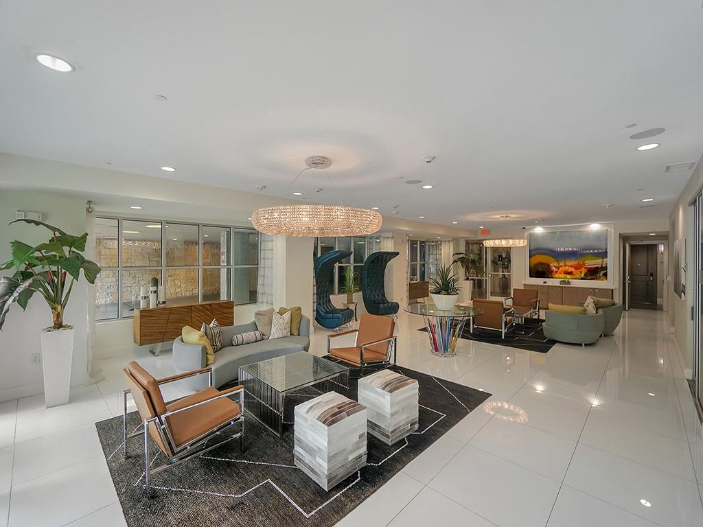 1900 Barton Springs Rd # 4013, Austin, TX 78704