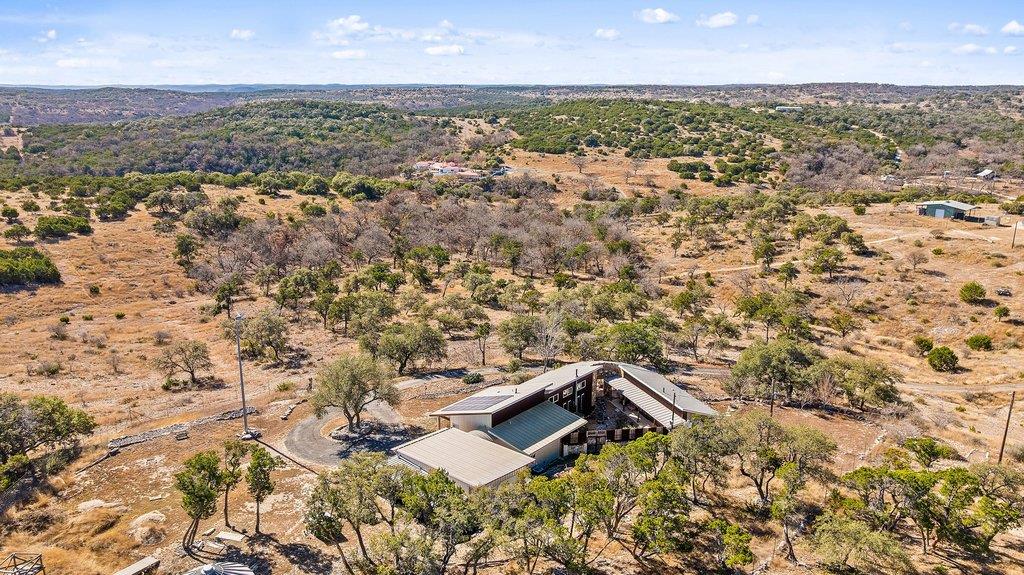 1292 Upper Turtle Creek Rd, Kerrville, TX 78028