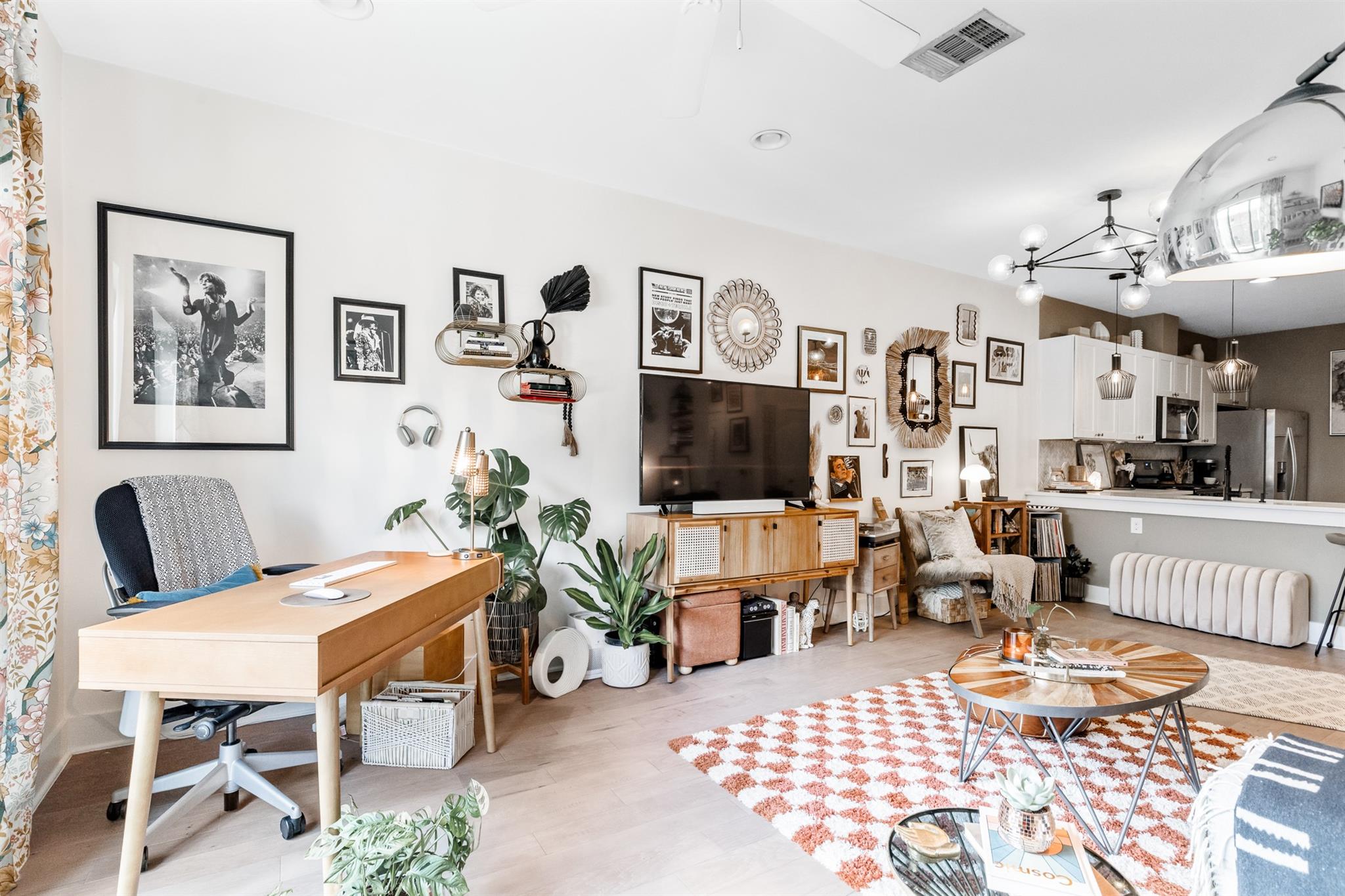 908 Nueces St # 24, Austin, TX 78701