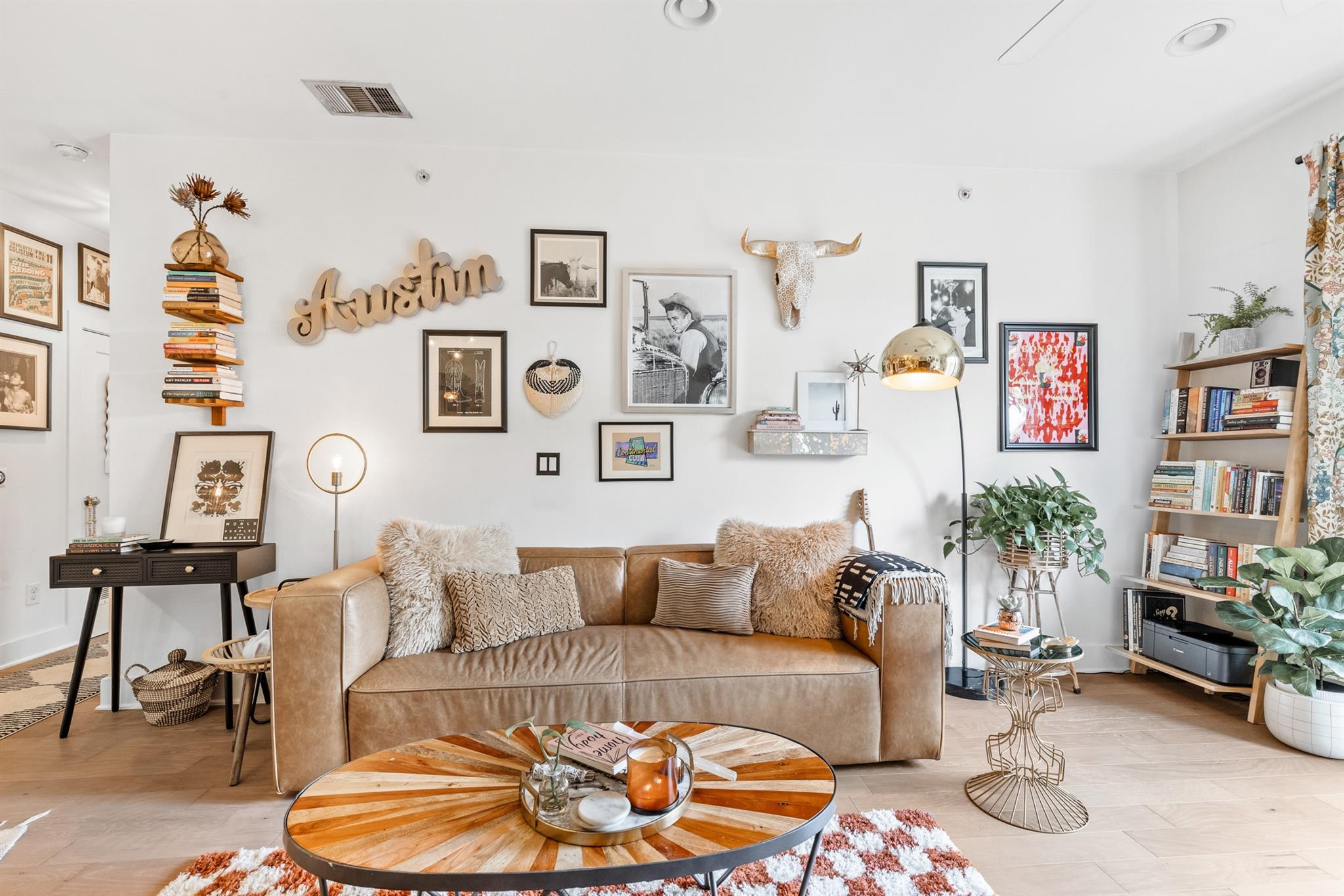 908 Nueces St # 24, Austin, TX 78701