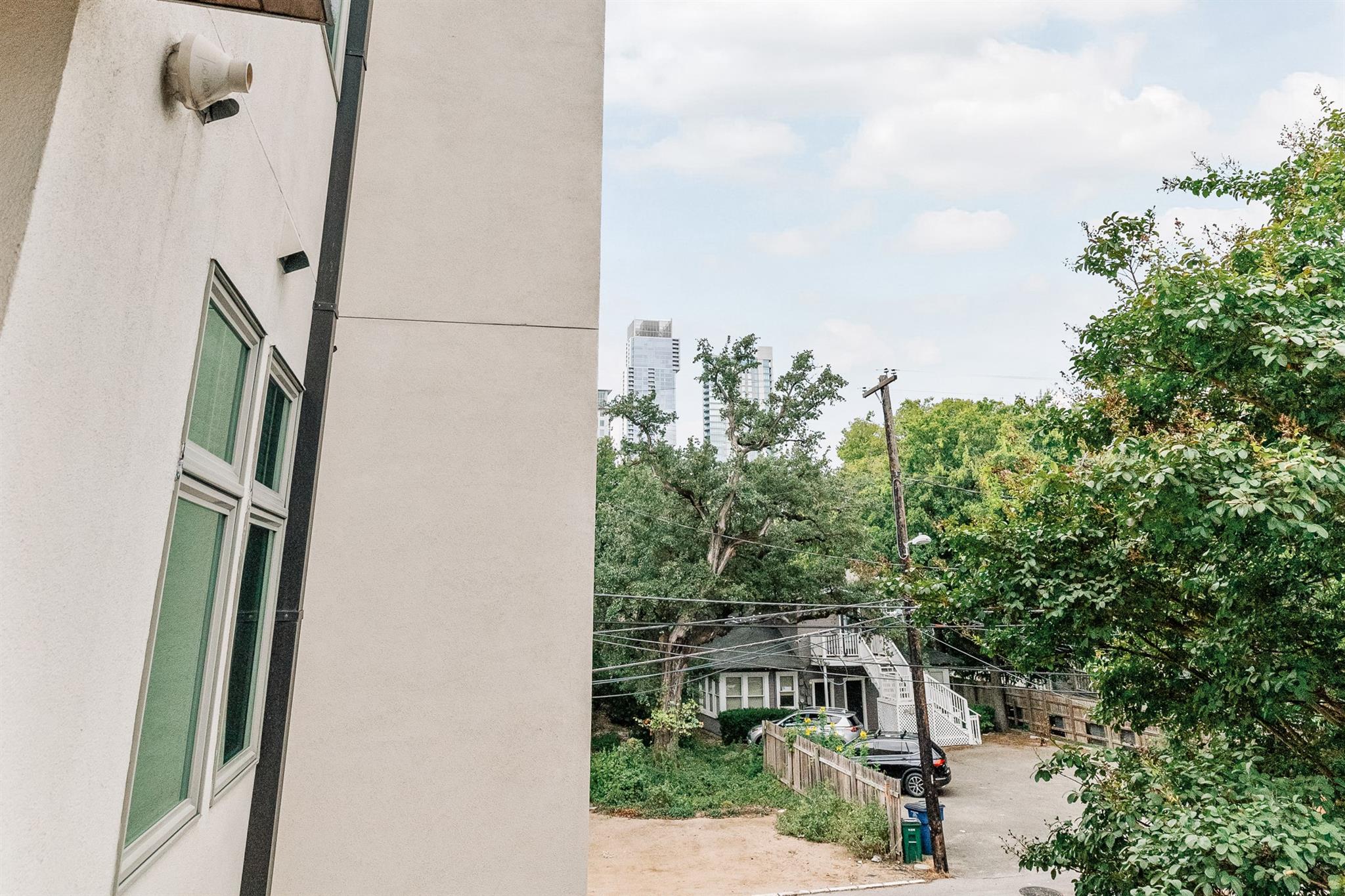 908 Nueces St # 24, Austin, TX 78701