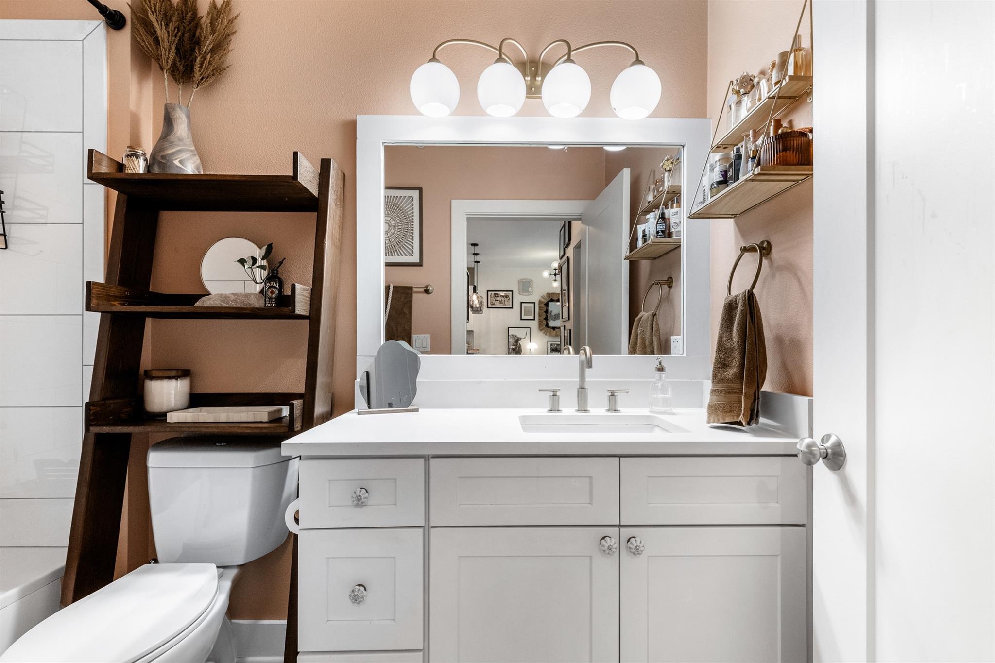 908 Nueces St # 24, Austin, TX 78701