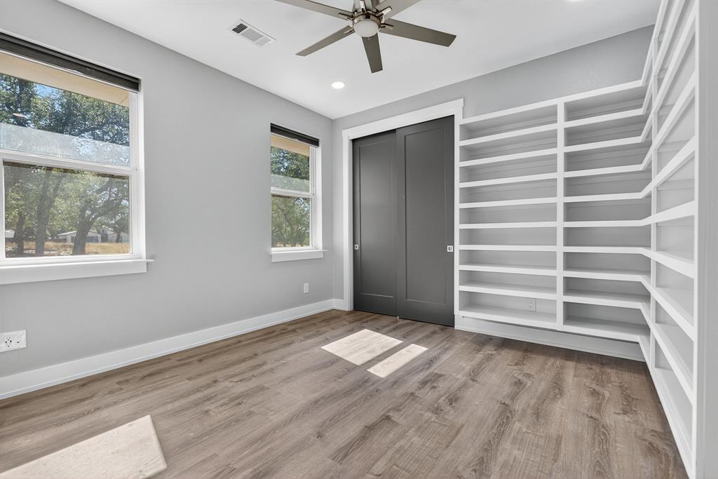 21603 Thomas Cv, Lago Vista, TX 78645