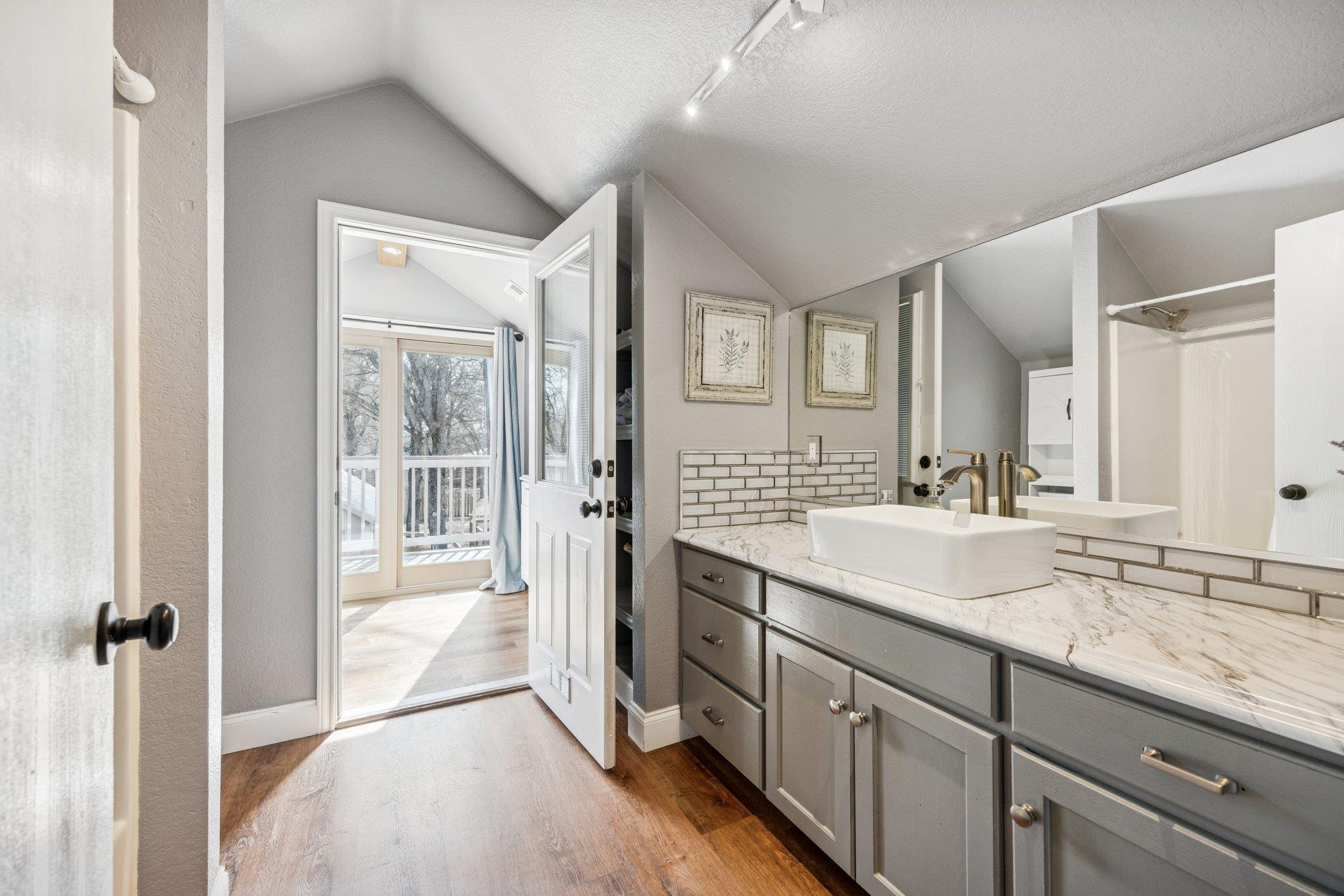 114 Upola Ct, Bastrop, TX 78602