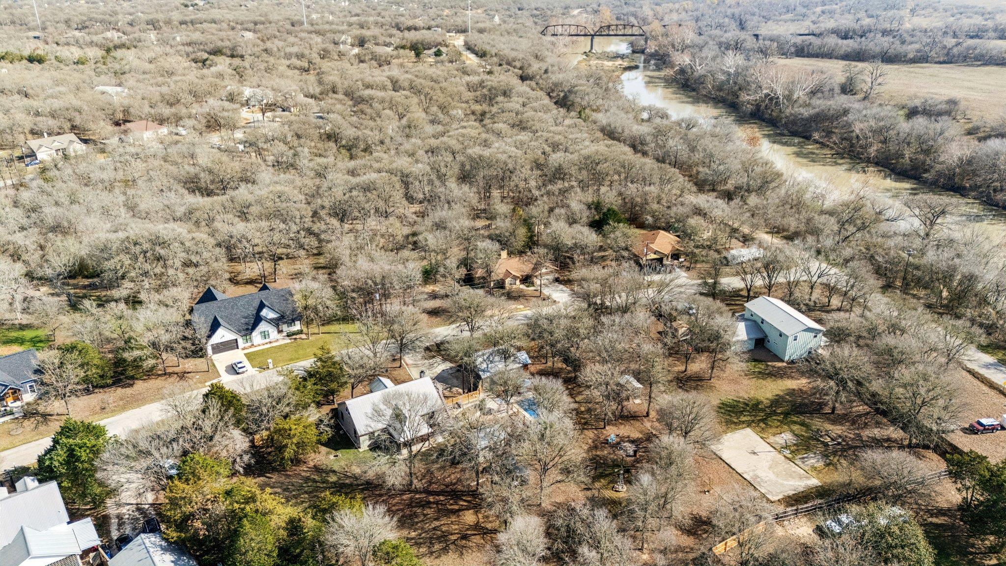 114 Upola Ct, Bastrop, TX 78602