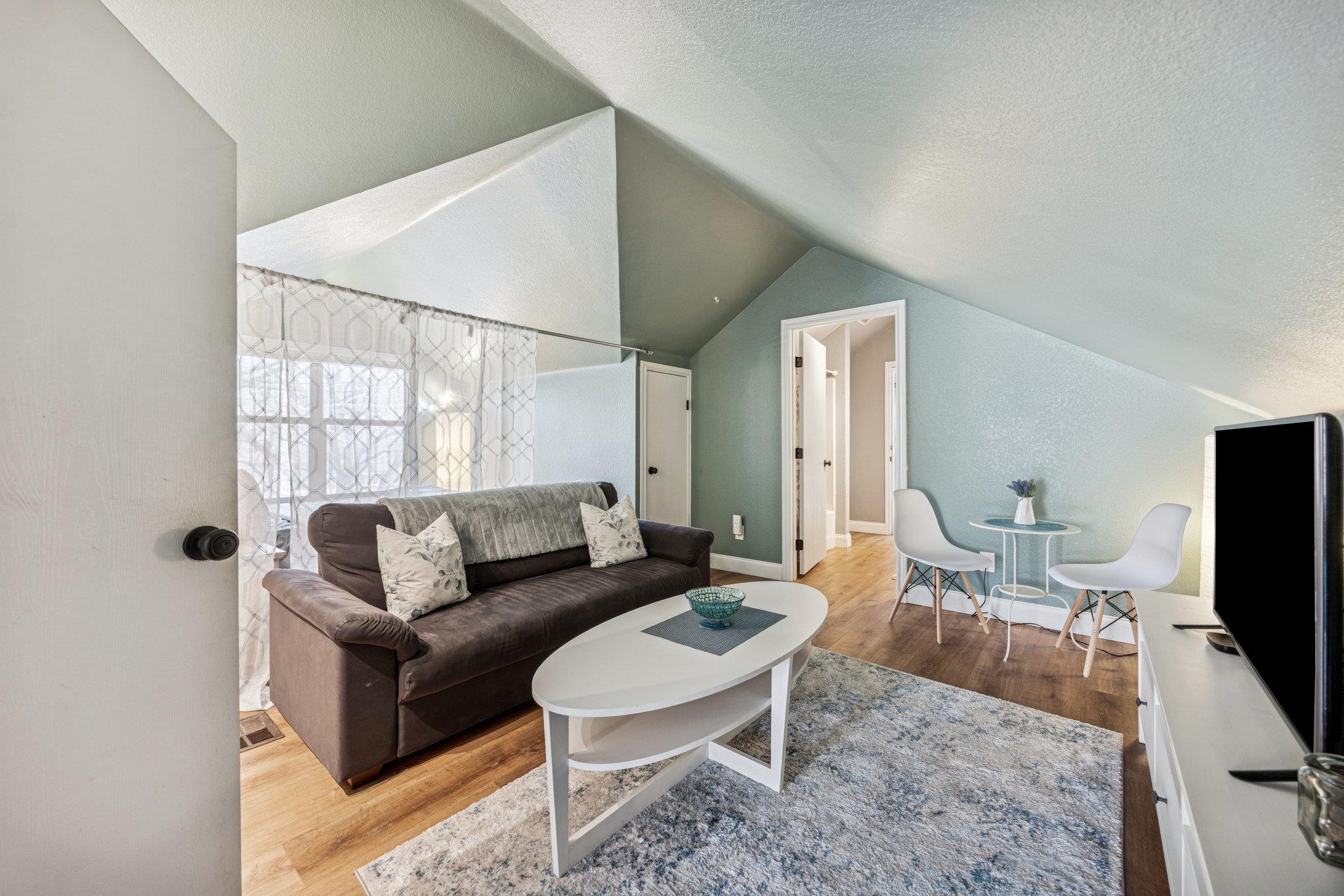 114 Upola Ct, Bastrop, TX 78602