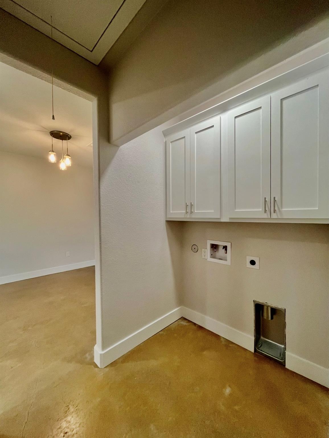 400 Washington St, Smithville, TX 78957