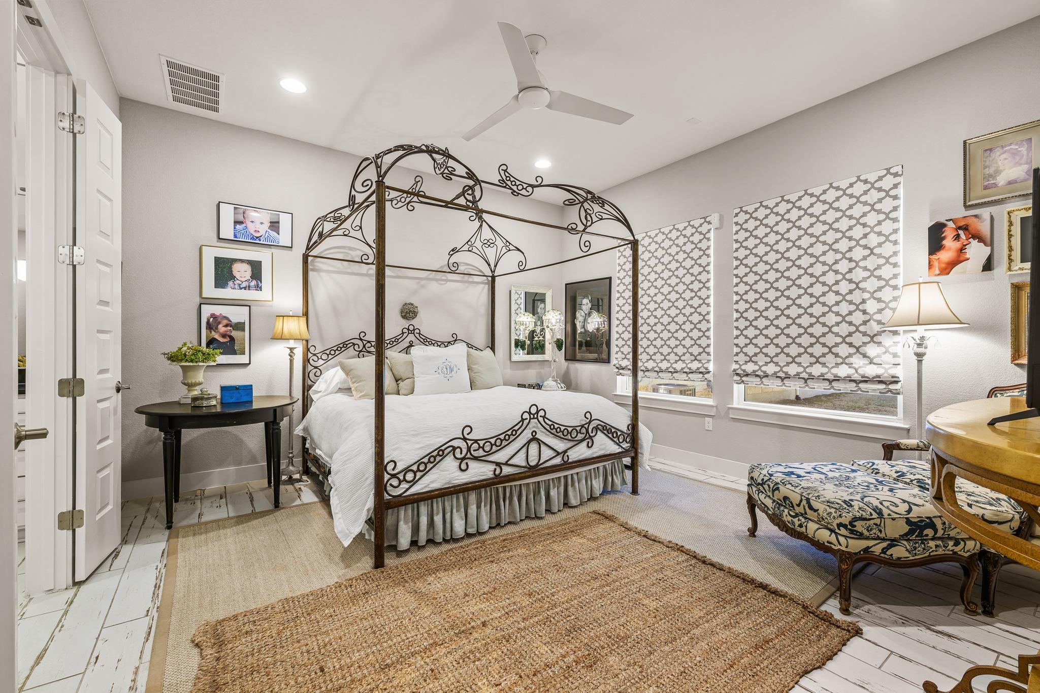 121 Francesco Ln, Dripping Springs, TX 78620