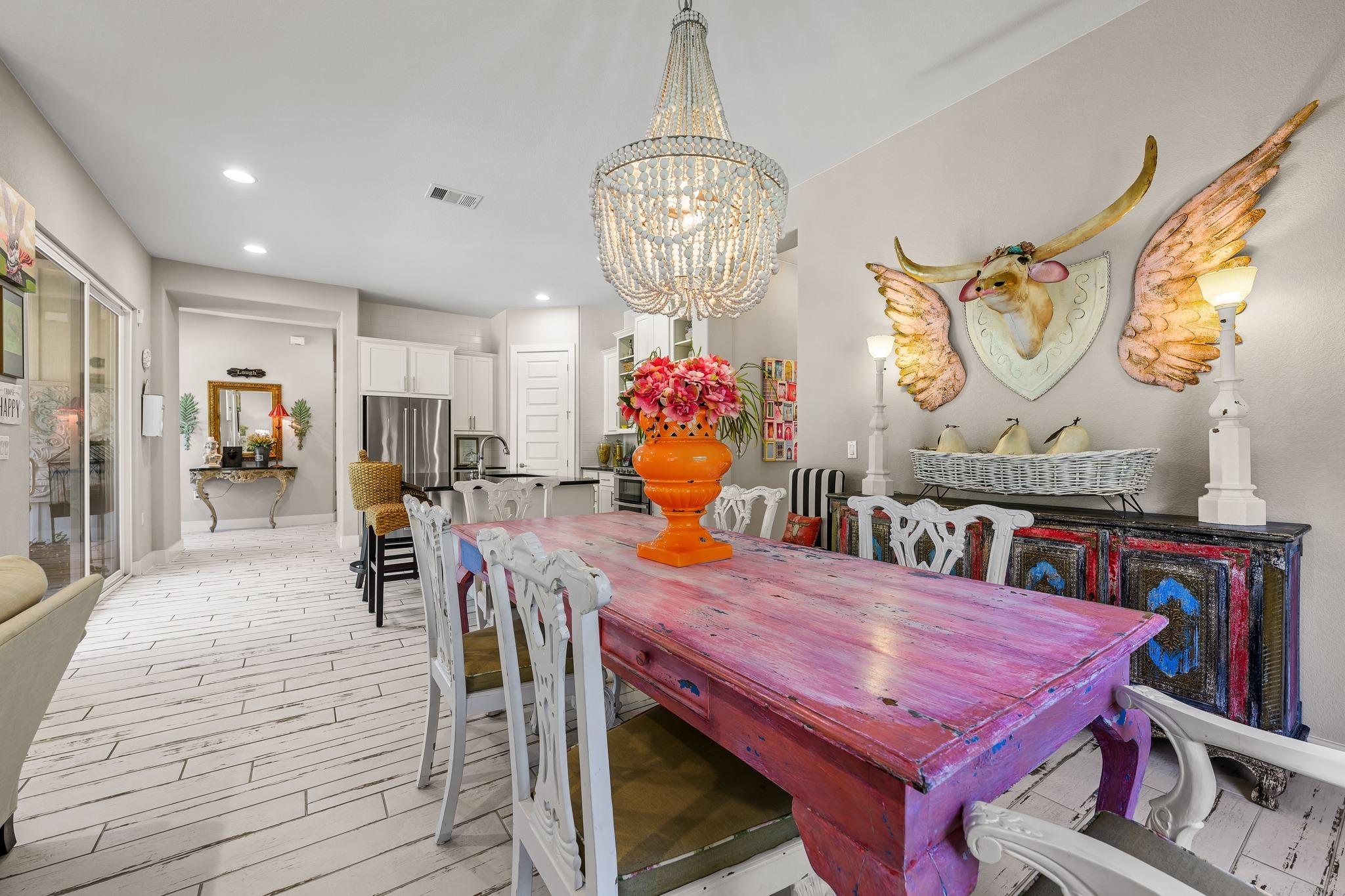 121 Francesco Ln, Dripping Springs, TX 78620