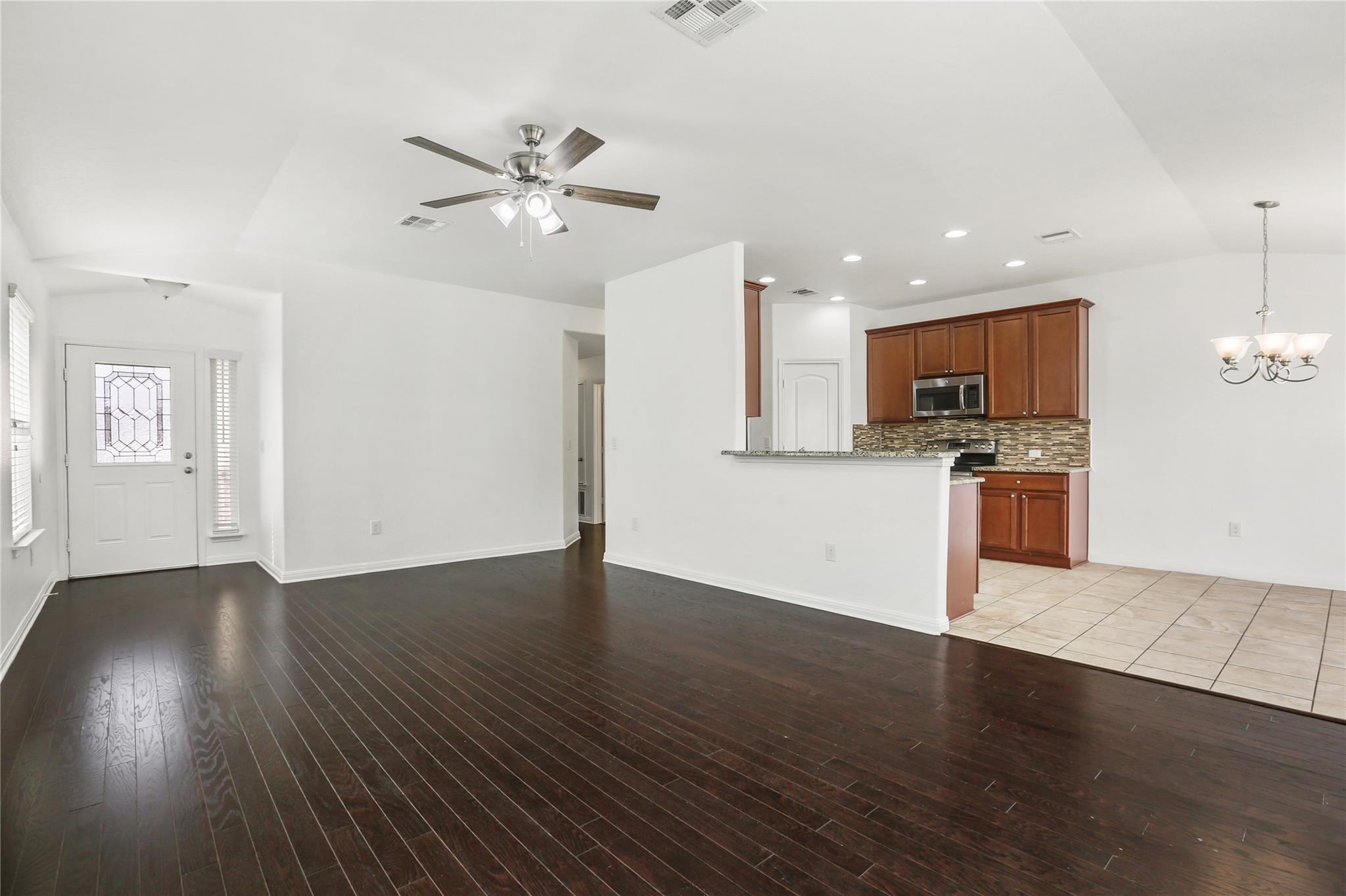 18105 Bandelier Dr, Pflugerville, TX 78660