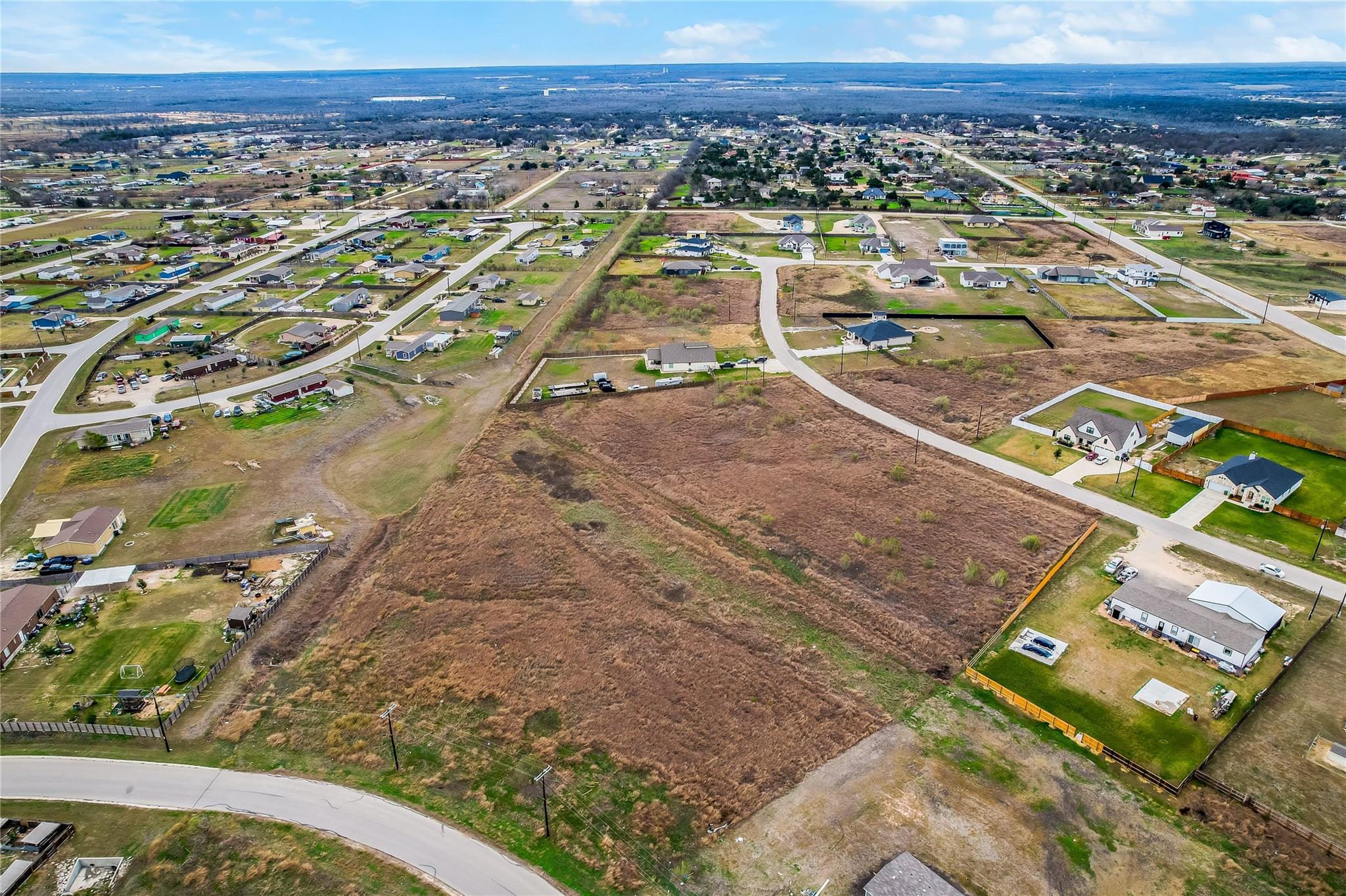 151 Bianca Cir, Del Valle, TX 78617