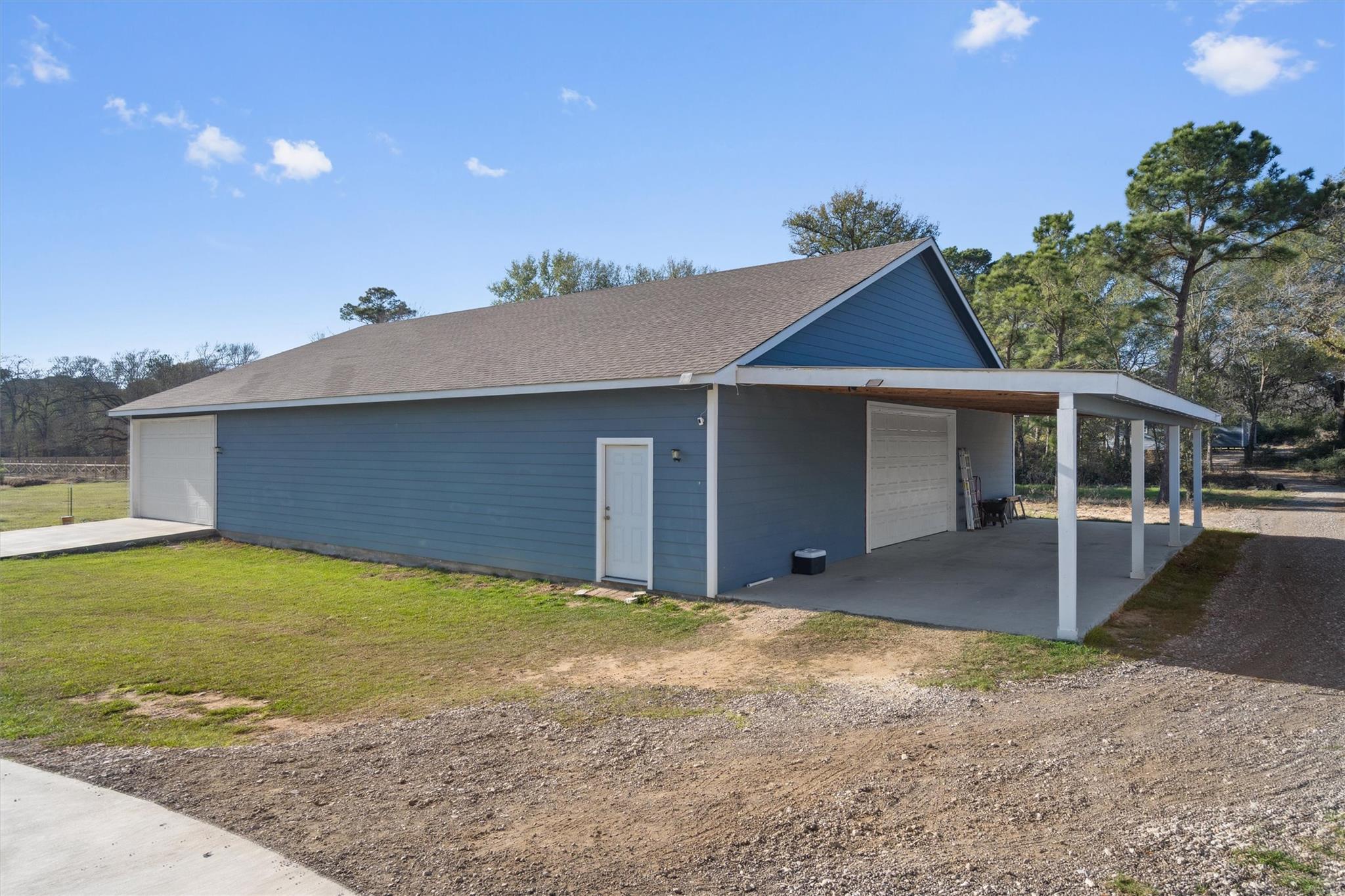 1880 E Highway 21, Paige, TX 78659