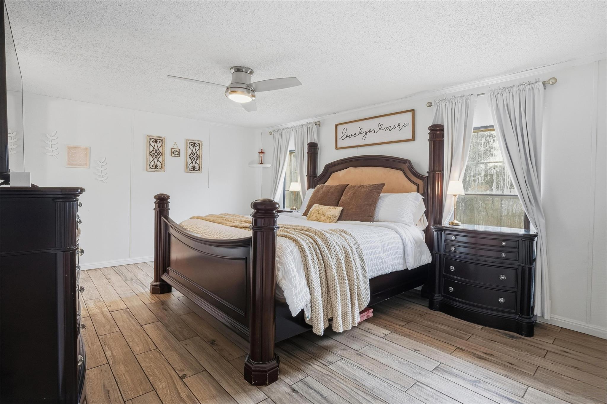 305 Saratoga Springs Cv, Liberty Hill, TX 78642