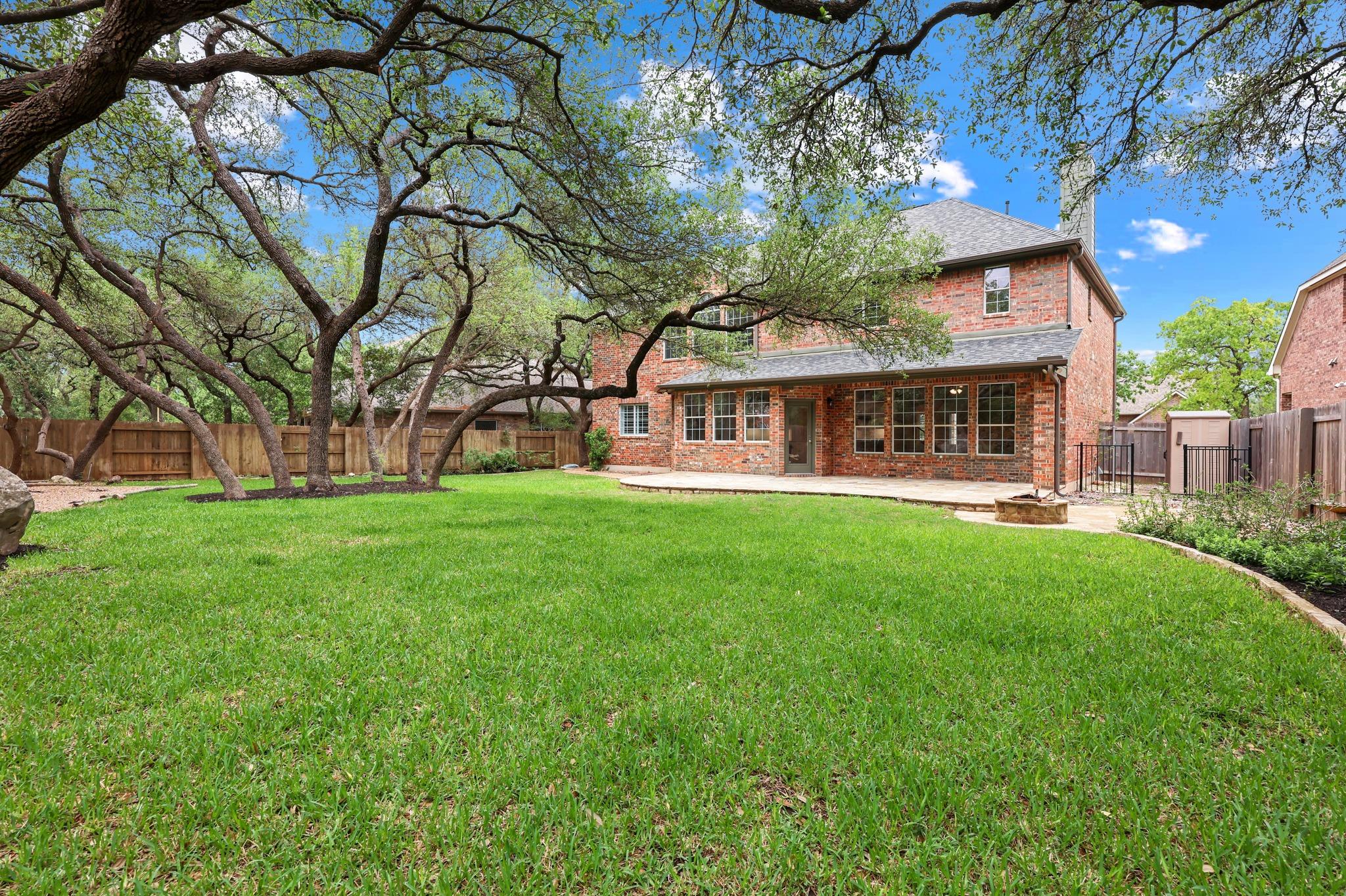 6900 Magenta Ln, Austin, TX 78739