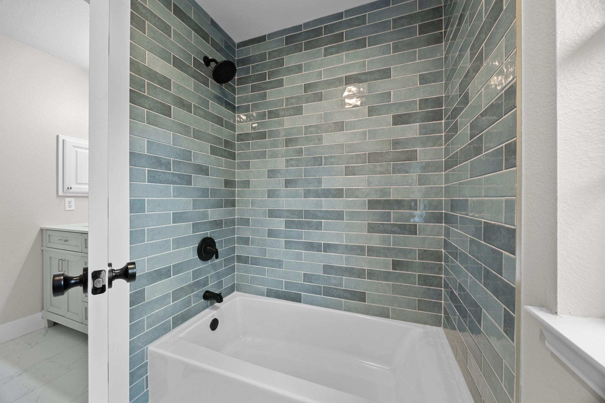 6900 Magenta Ln, Austin, TX 78739