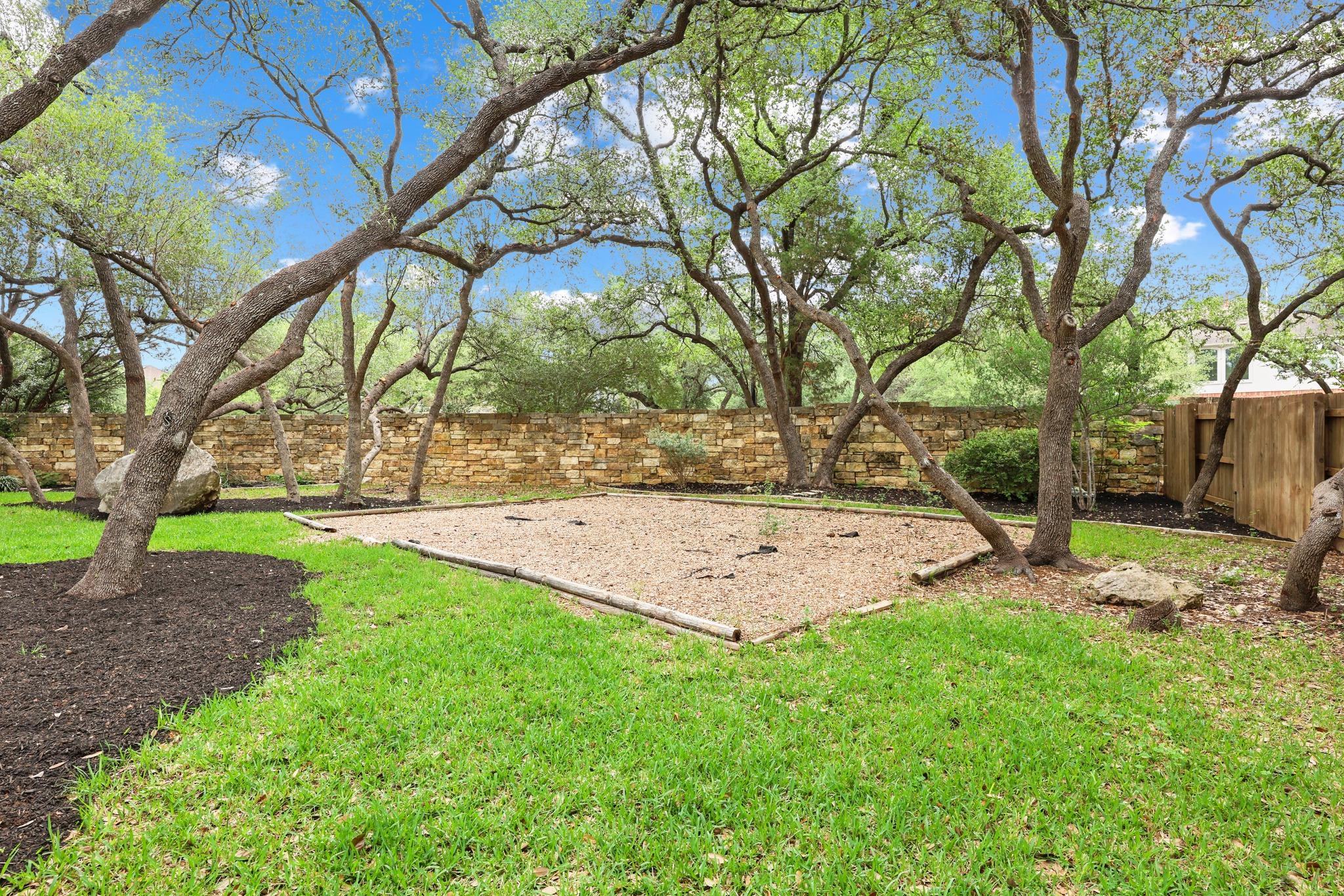 6900 Magenta Ln, Austin, TX 78739