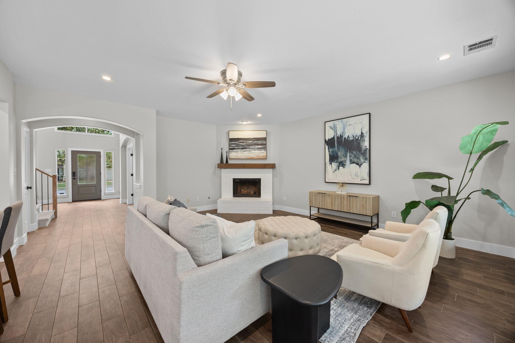 6900 Magenta Ln, Austin, TX 78739