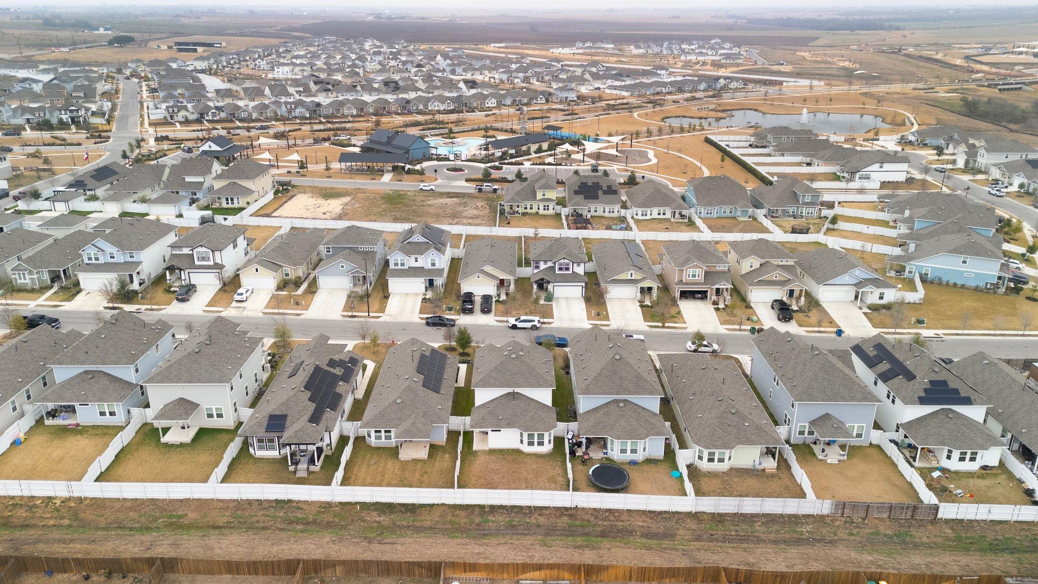 161 Appleberry Ln, Elgin, TX 78621