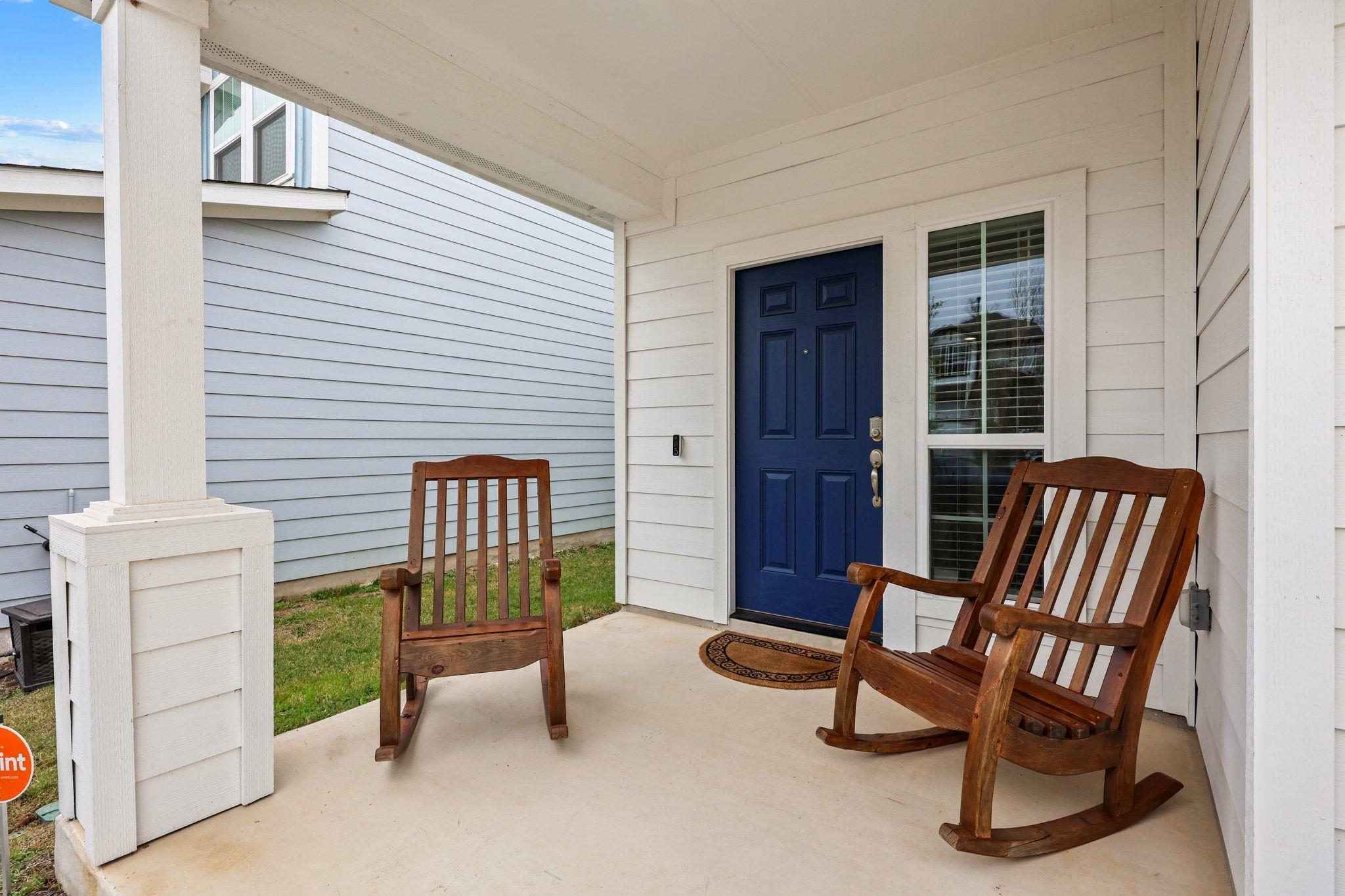 161 Appleberry Ln, Elgin, TX 78621