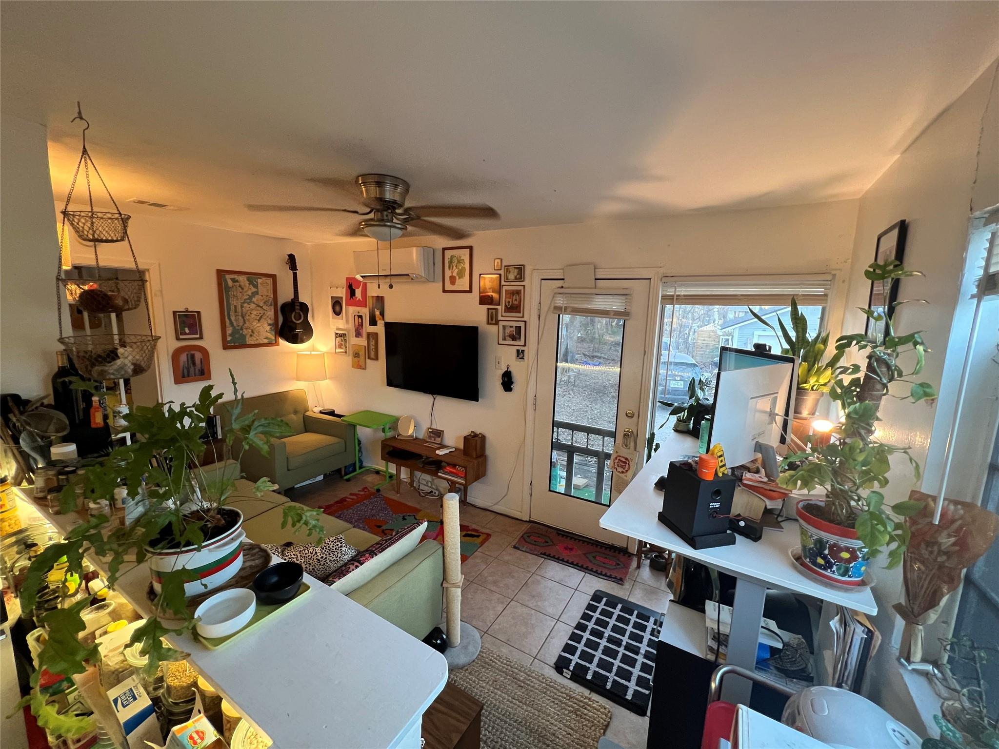 3318 Hemlock Ave # B, Austin, TX 78722