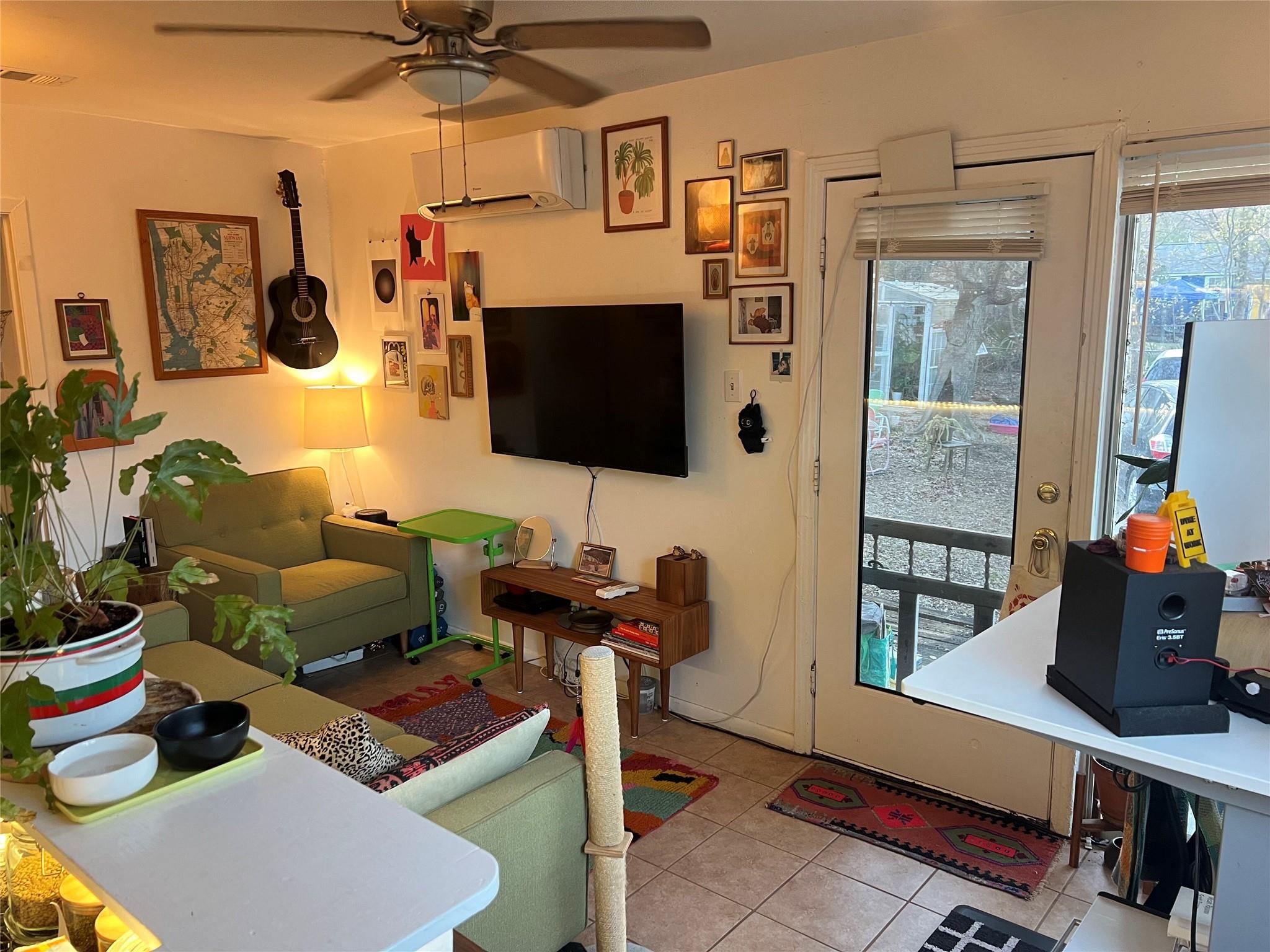 3318 Hemlock Ave # B, Austin, TX 78722