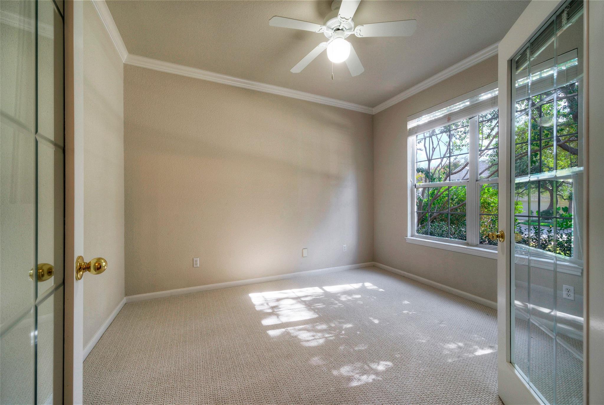 2616 Henley Dr, Round Rock, TX 78681