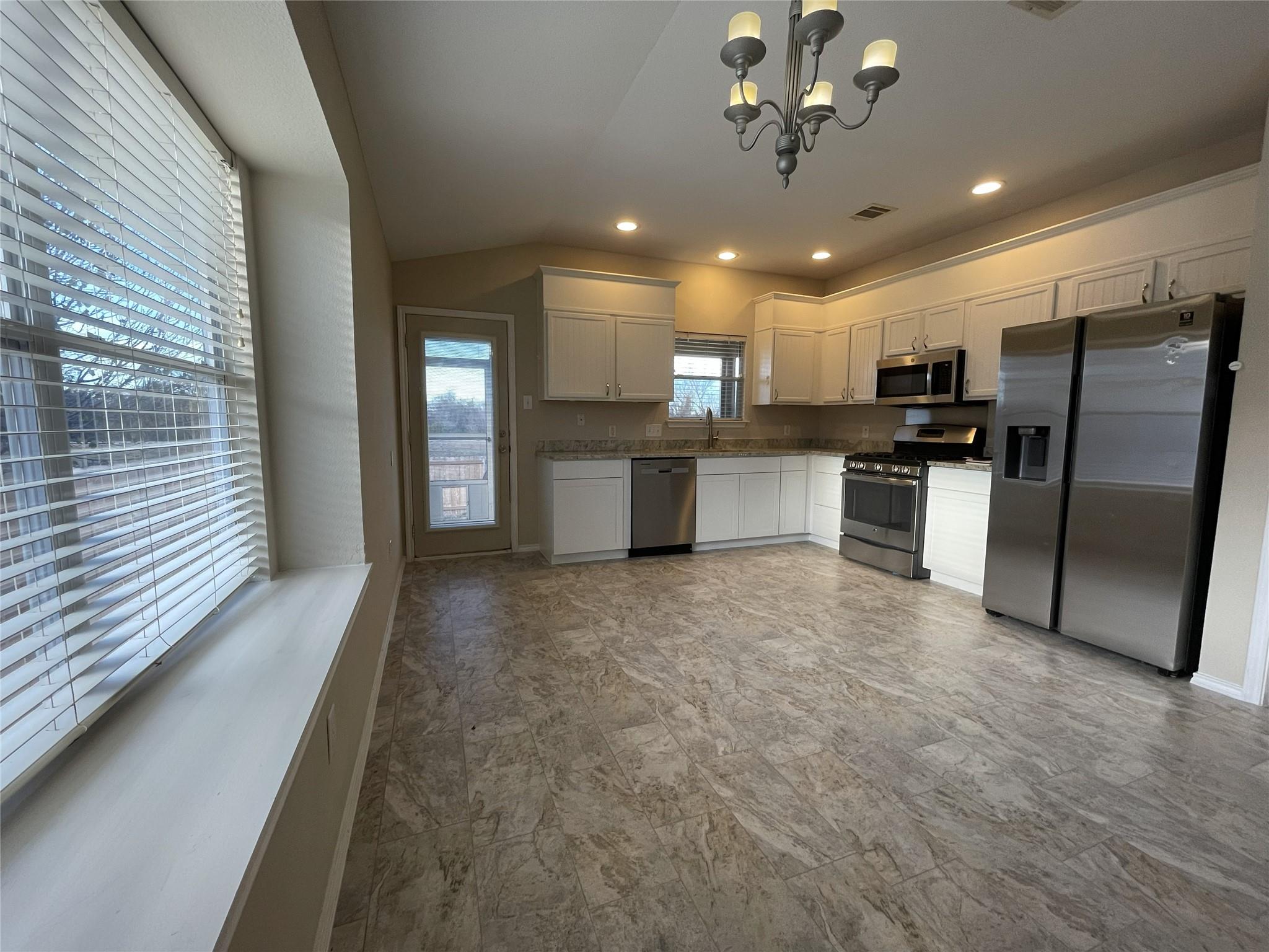 803 Middle Brook Dr, Leander, TX 78641