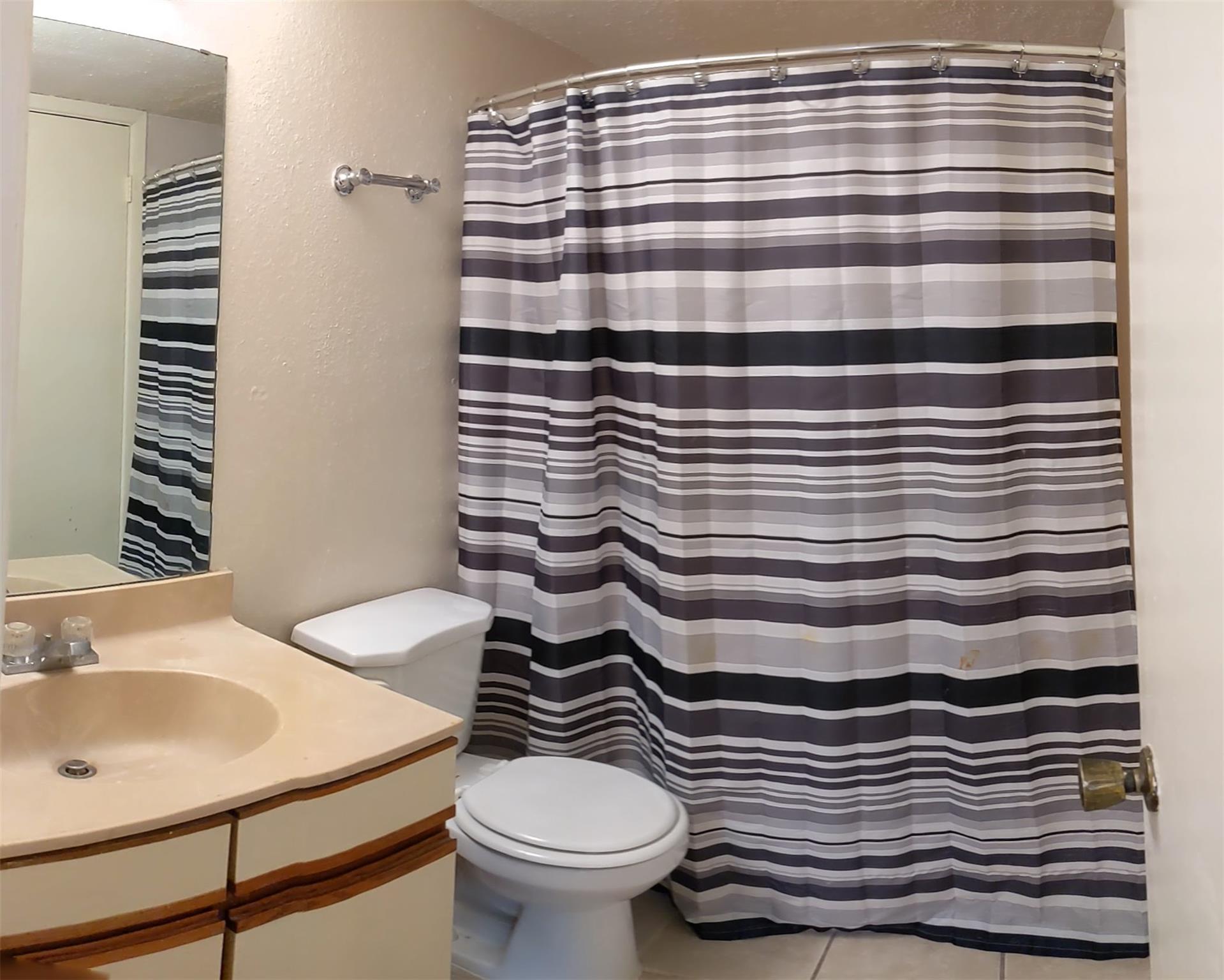 2500 Burleson Rd # 615, Austin, TX 78741