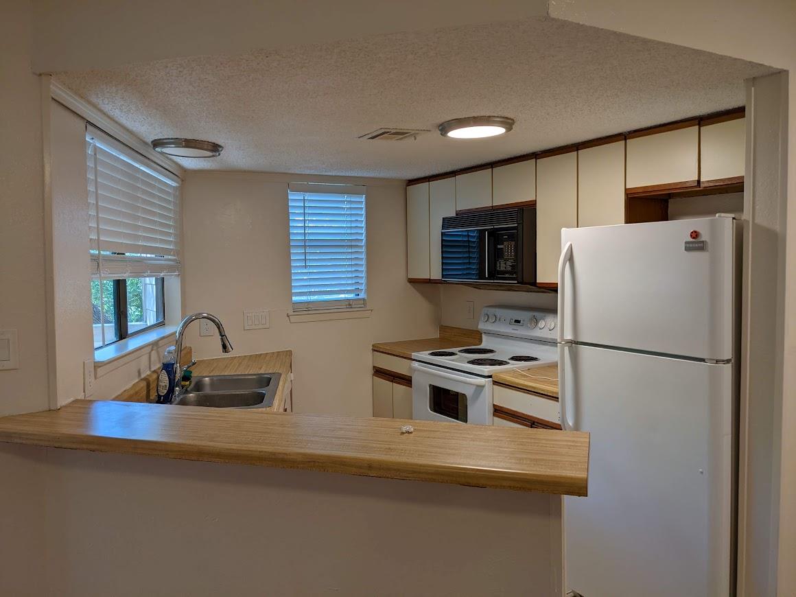 2500 Burleson Rd # 615, Austin, TX 78741