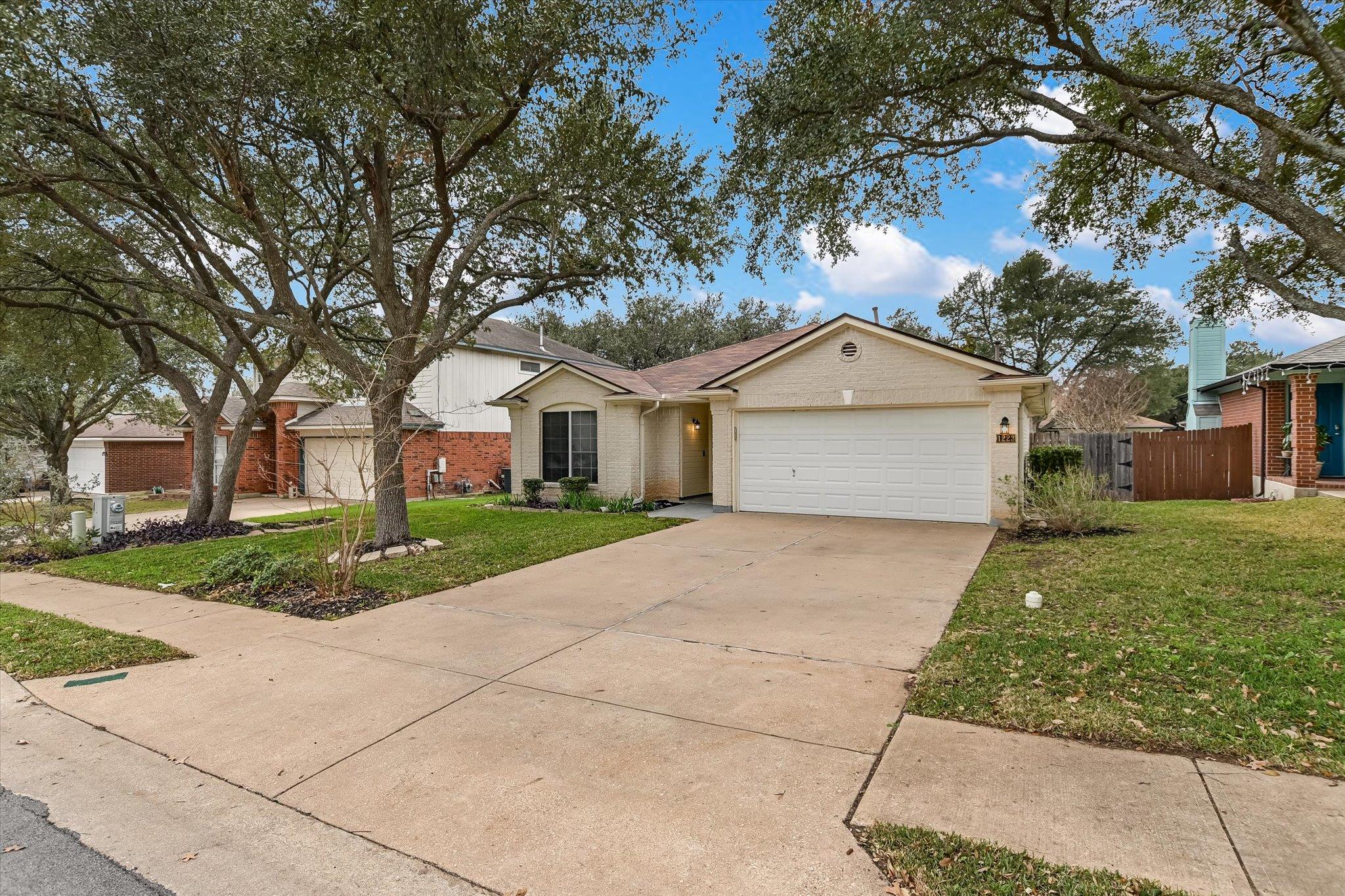 1223 Darless Dr, Cedar Park, TX 78613