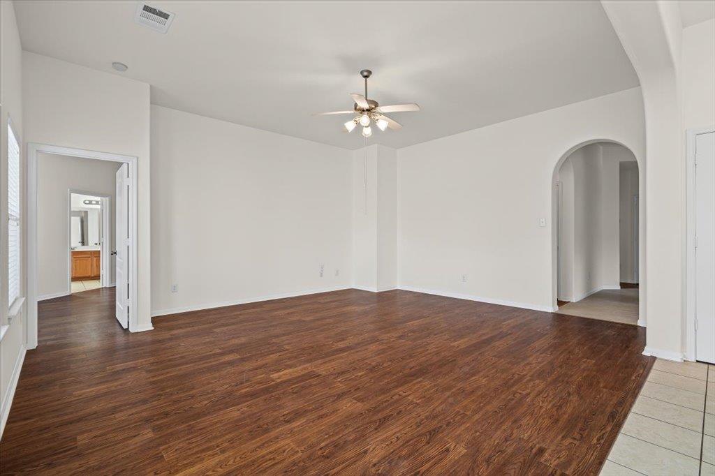 1408 Augusta Bend Dr, Hutto, TX 78634