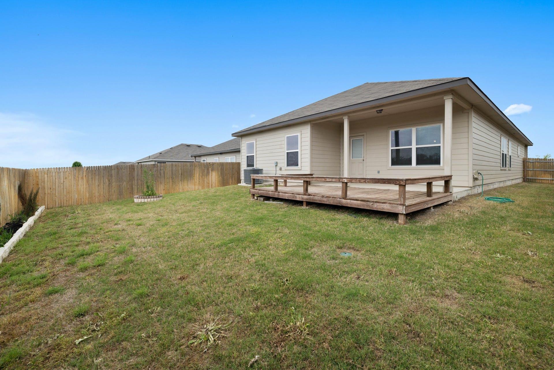 229 Independence Ave, Liberty Hill, TX 78642