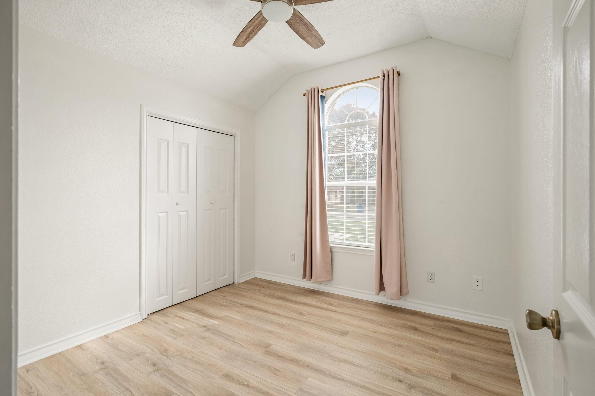 1319 Summerwood Dr, New Braunfels, TX 78130