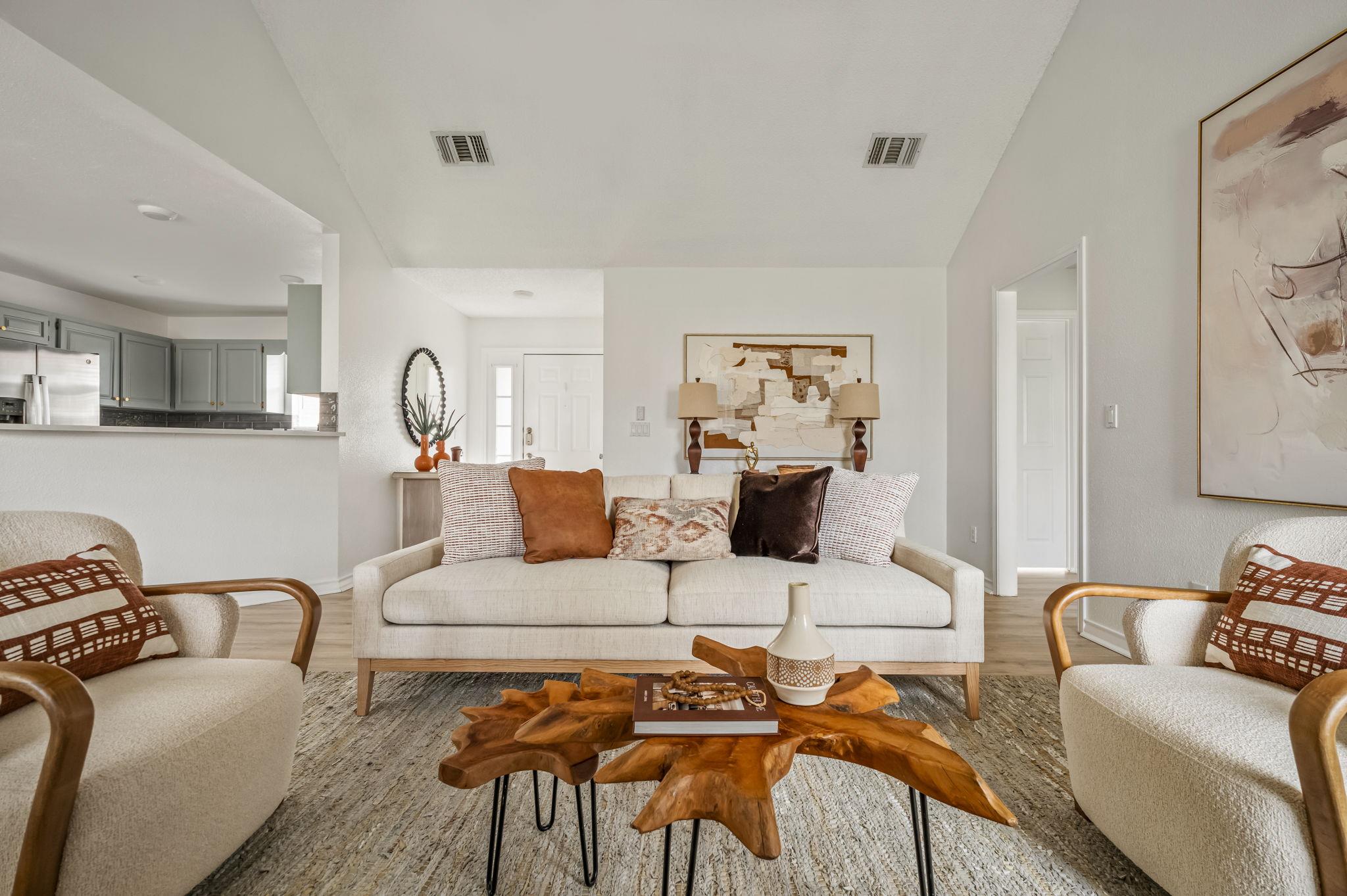 1319 Summerwood Dr, New Braunfels, TX 78130