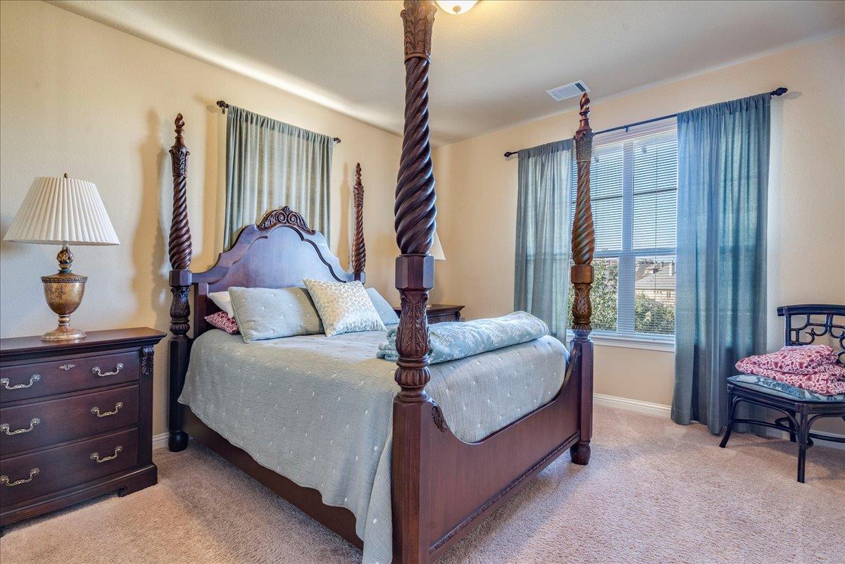 307 Duffy Ln, Austin, TX 78738